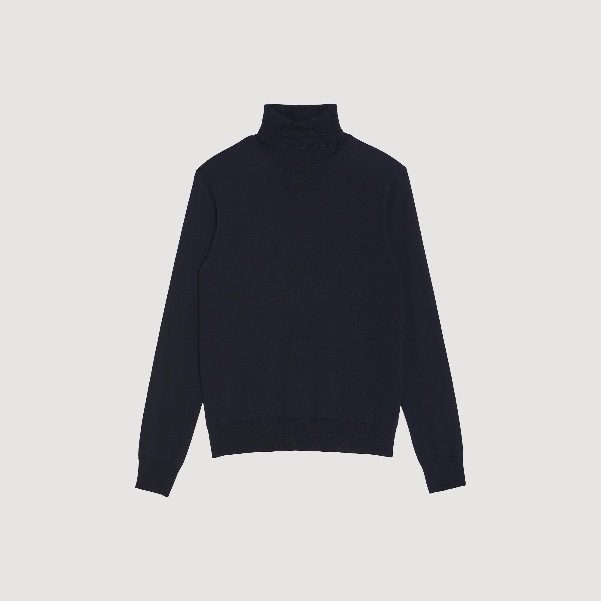 Turtleneck wool sweater