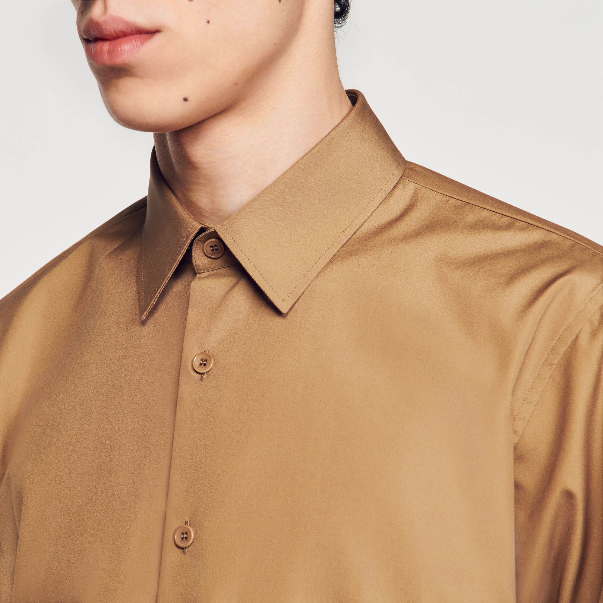 Long-sleeved shirt