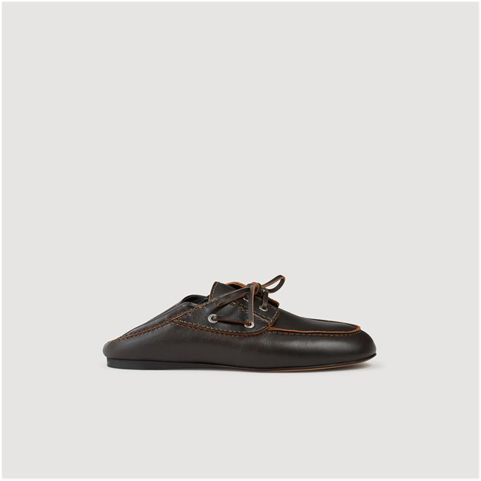Leather boat shoe loafers