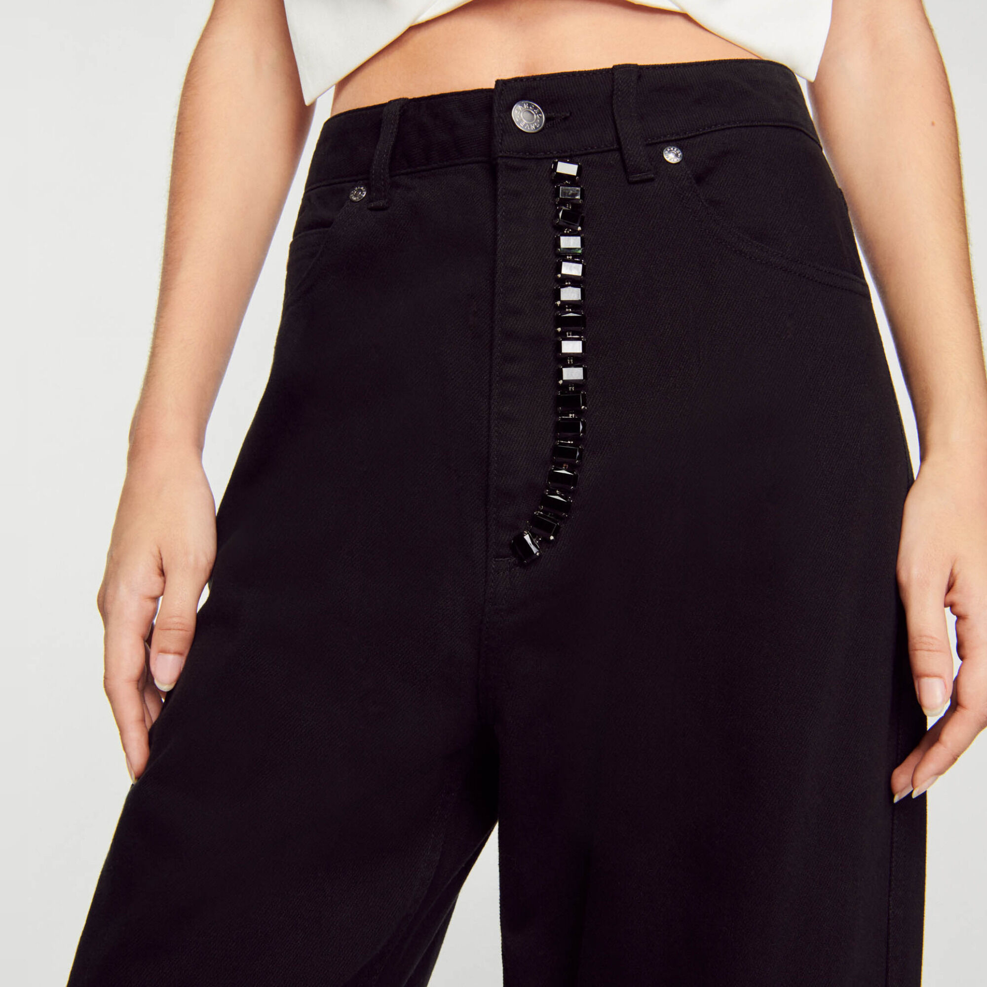 Wide-leg jeans
