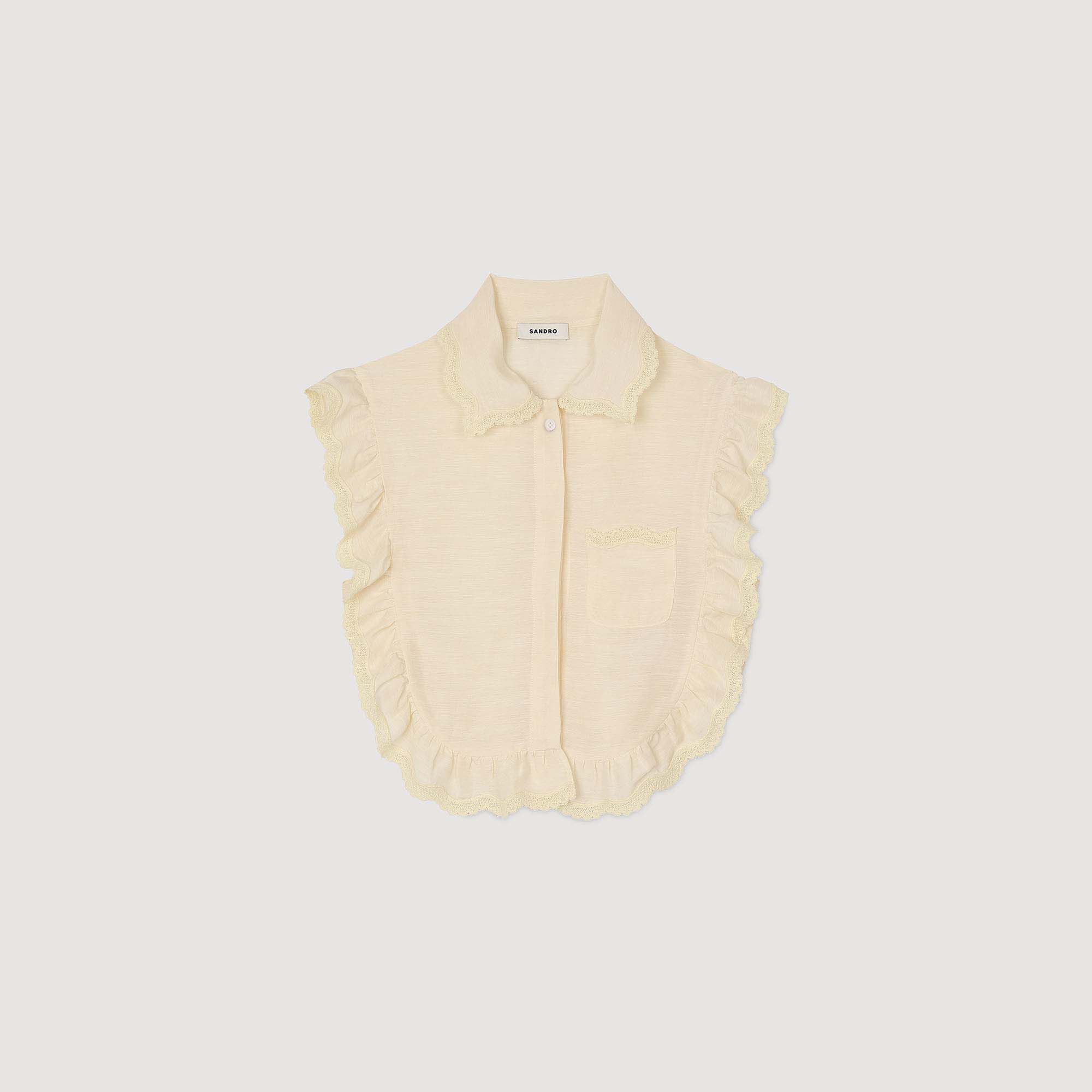 Shirt collar with lace detail