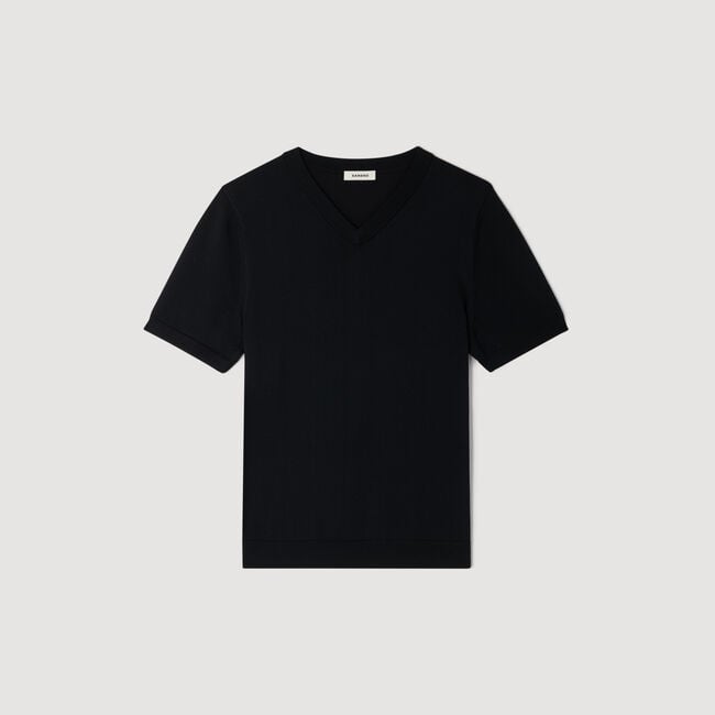 Short-sleeve V-neck T-shirt