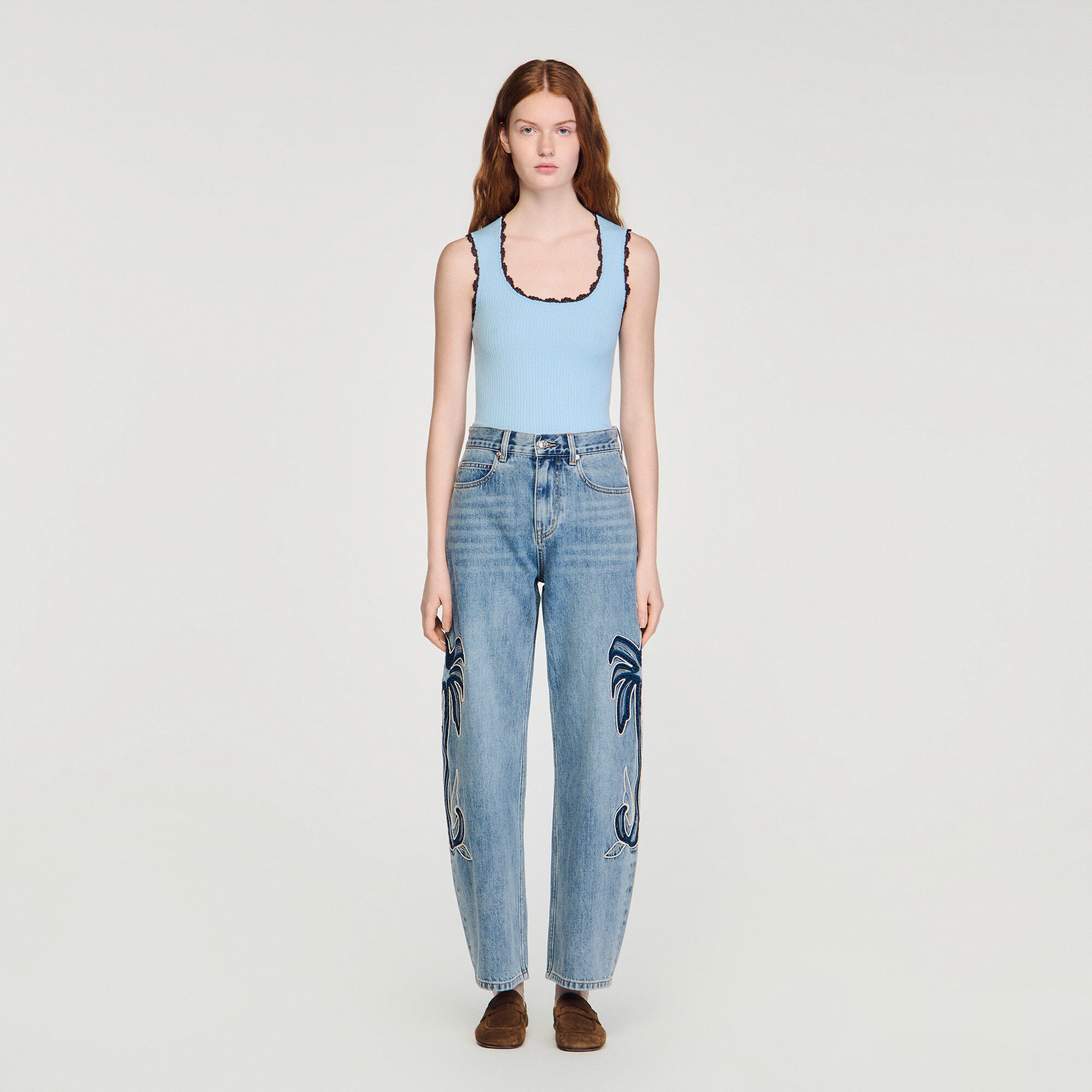 Palm-embroidered wide barrel jeans