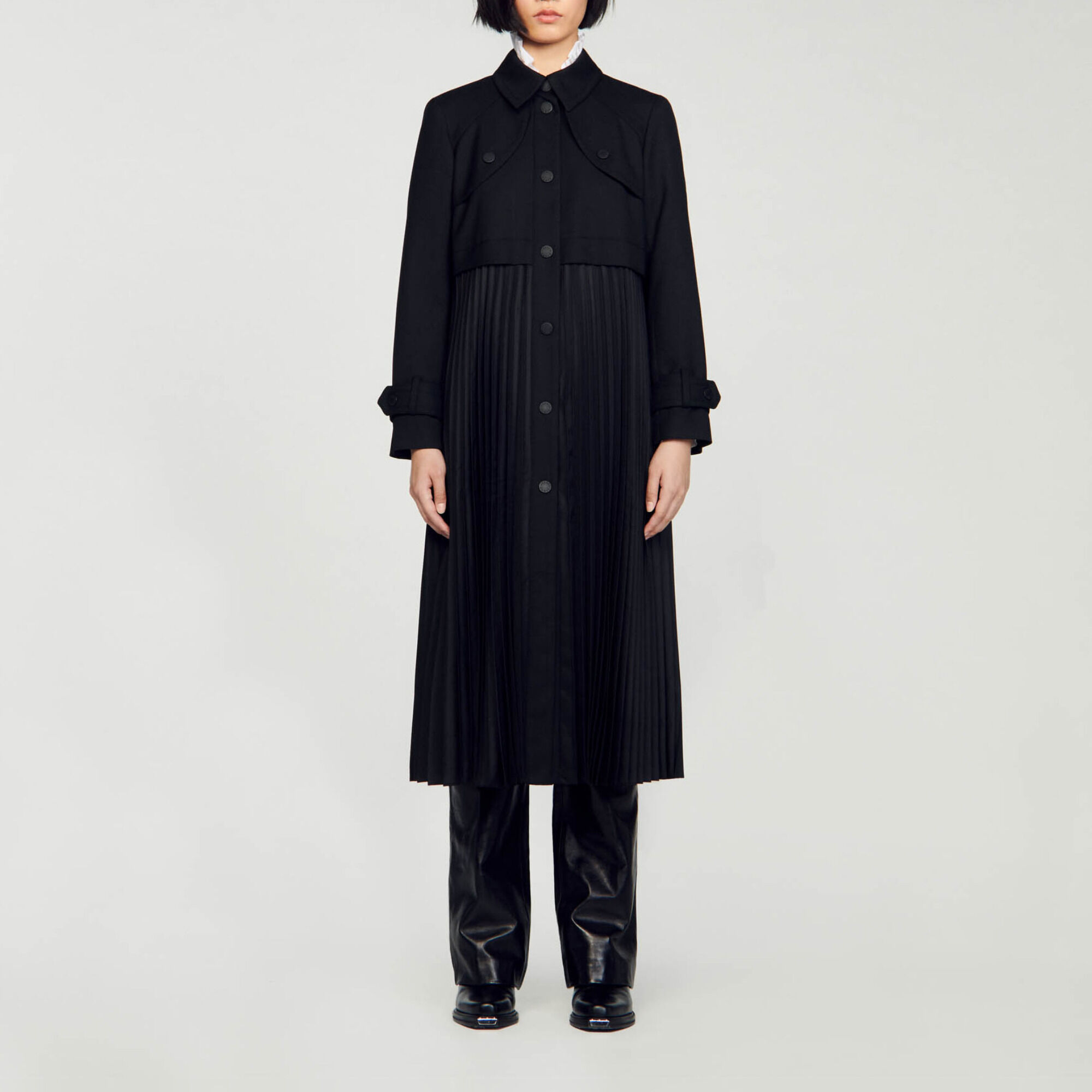 Pleated trench coat