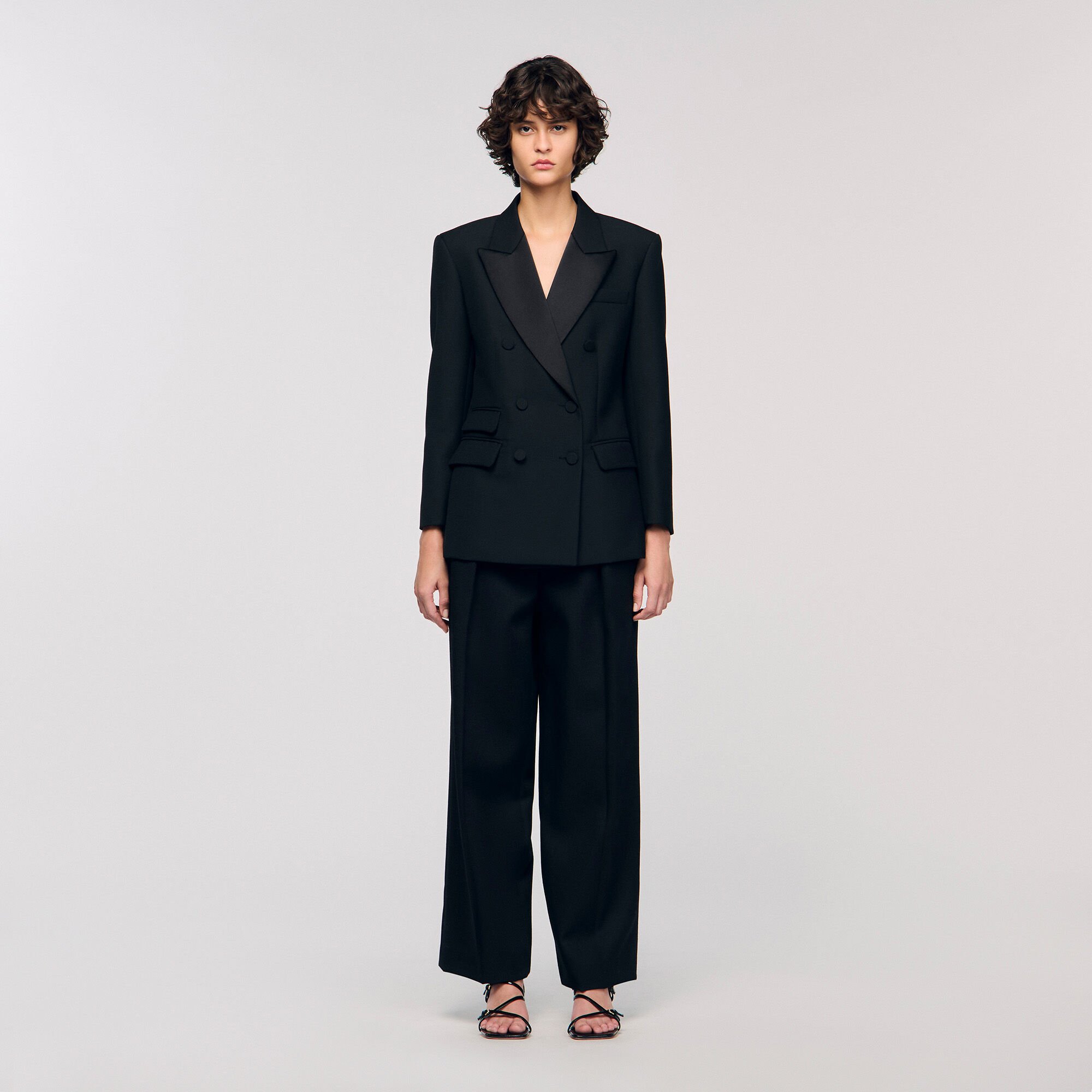 Tuxedo jacket with satin collar