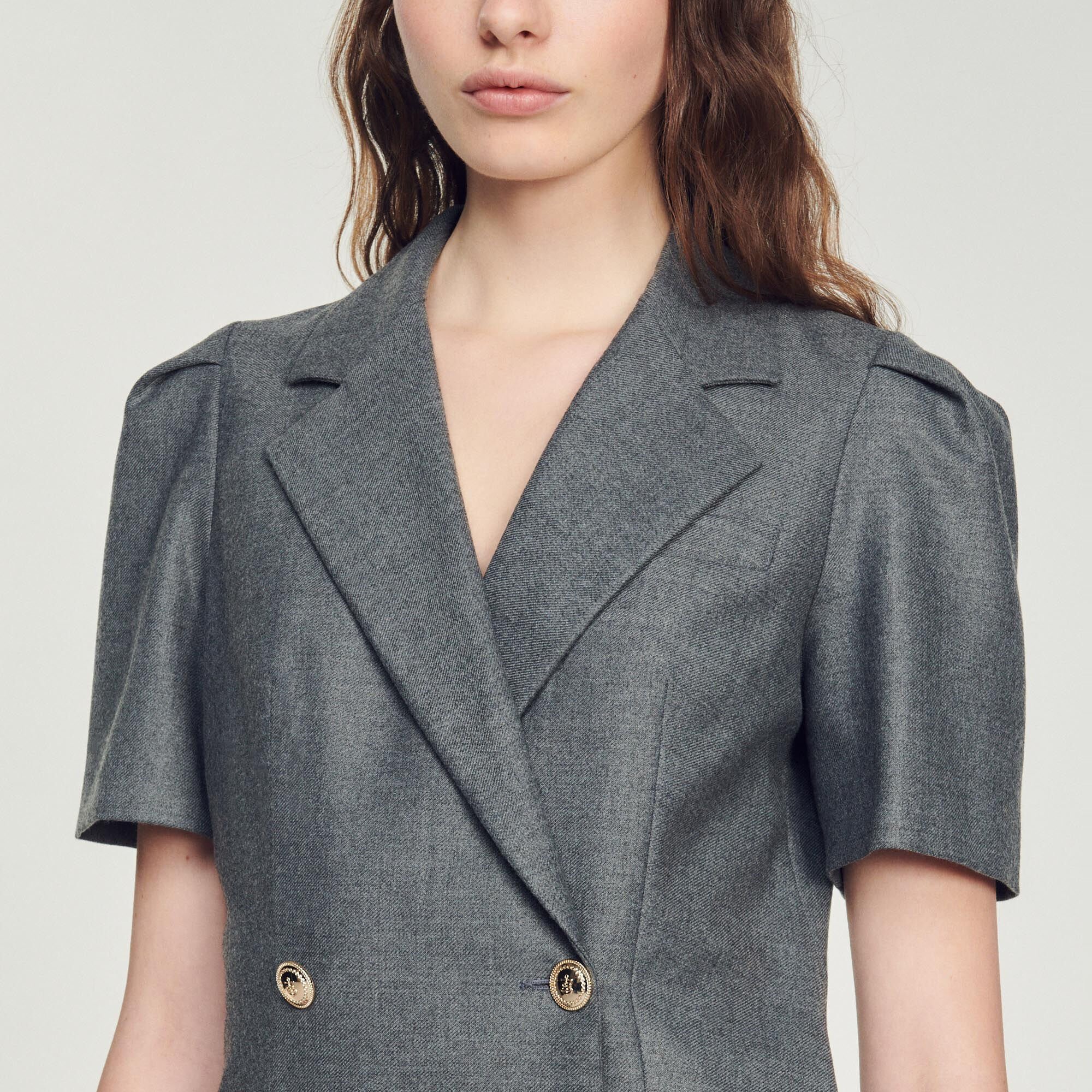 Short dress with tailored collar