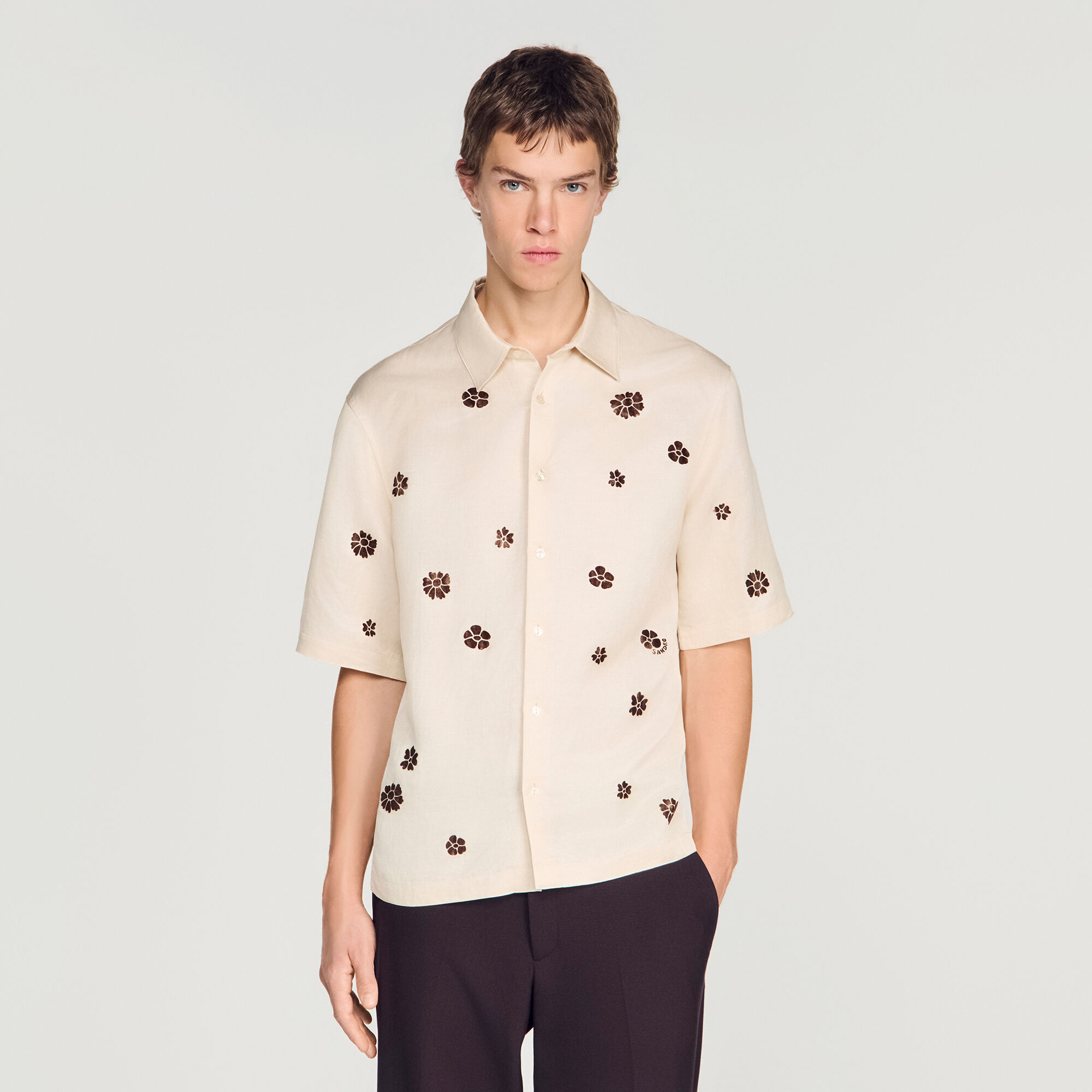 Loose-fit floral shirt in Ecru for Men | Sandro Paris