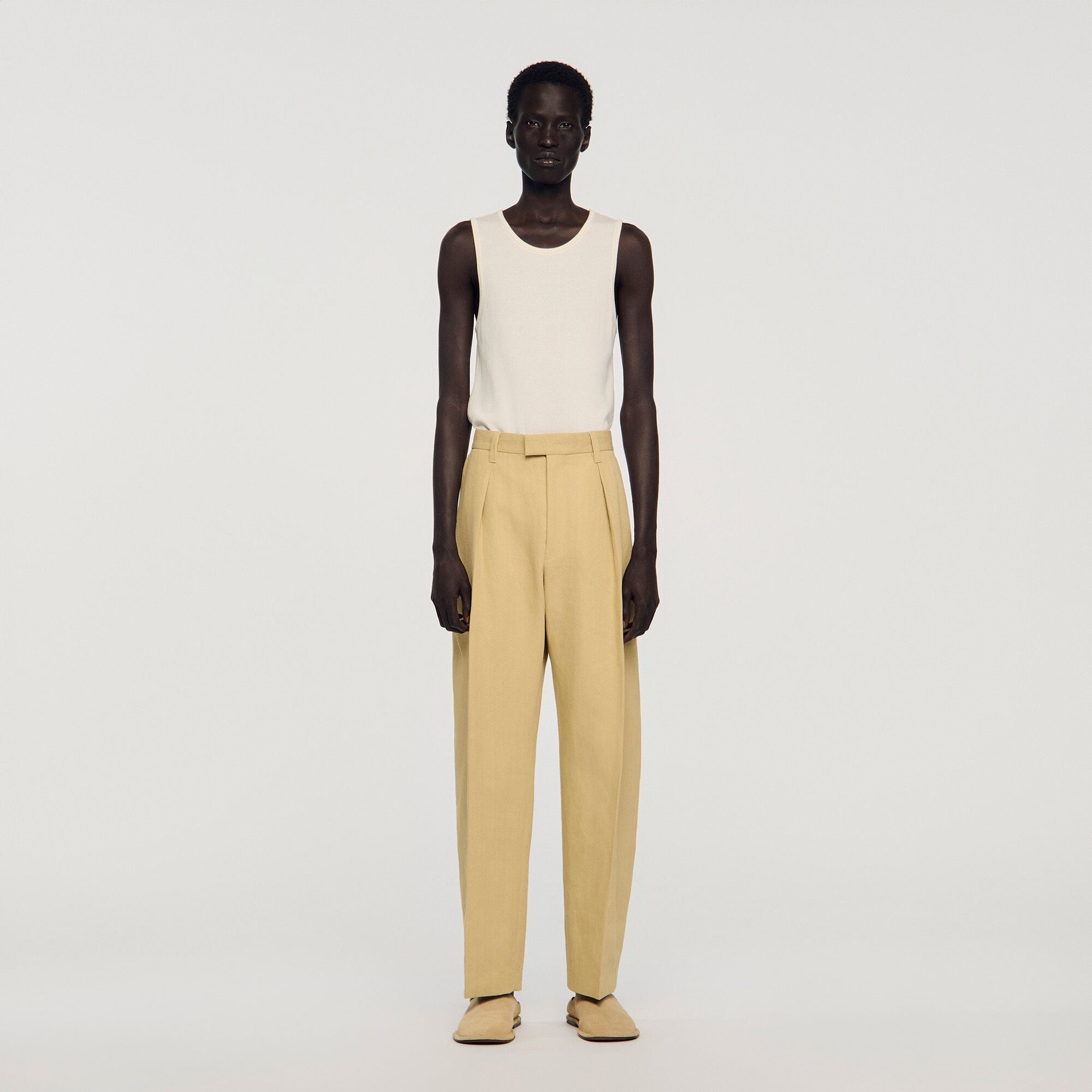 Wide pleated cotton-linen trousers