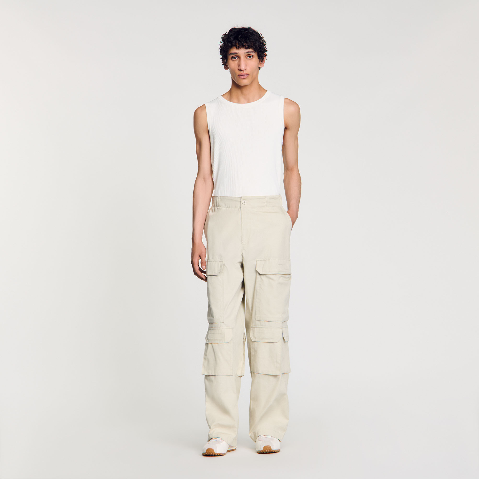 ＊人気＊ SANDRO  ビーズ クロップド Tシャツ pigment-dyed cropped T-shirt/クロップドピグメントTシャツ（T