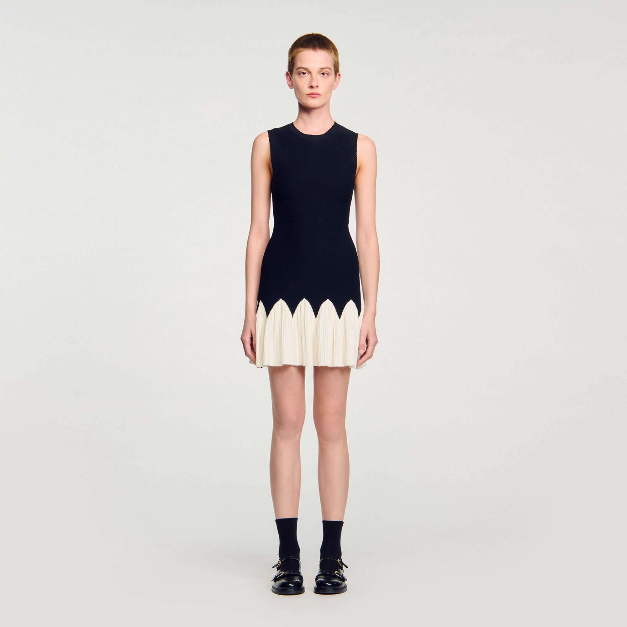 Two-tone mini knit dress