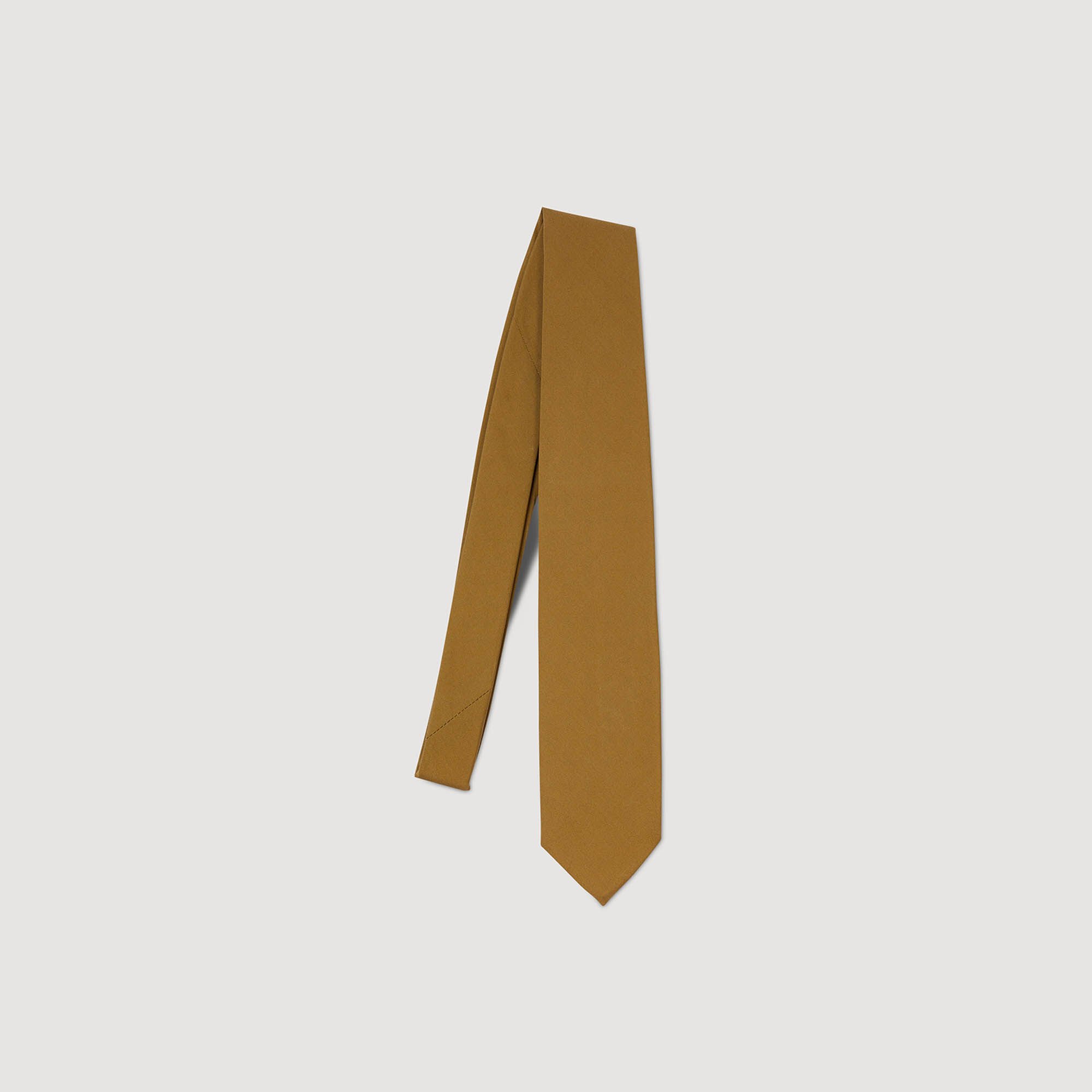 Oversize tie