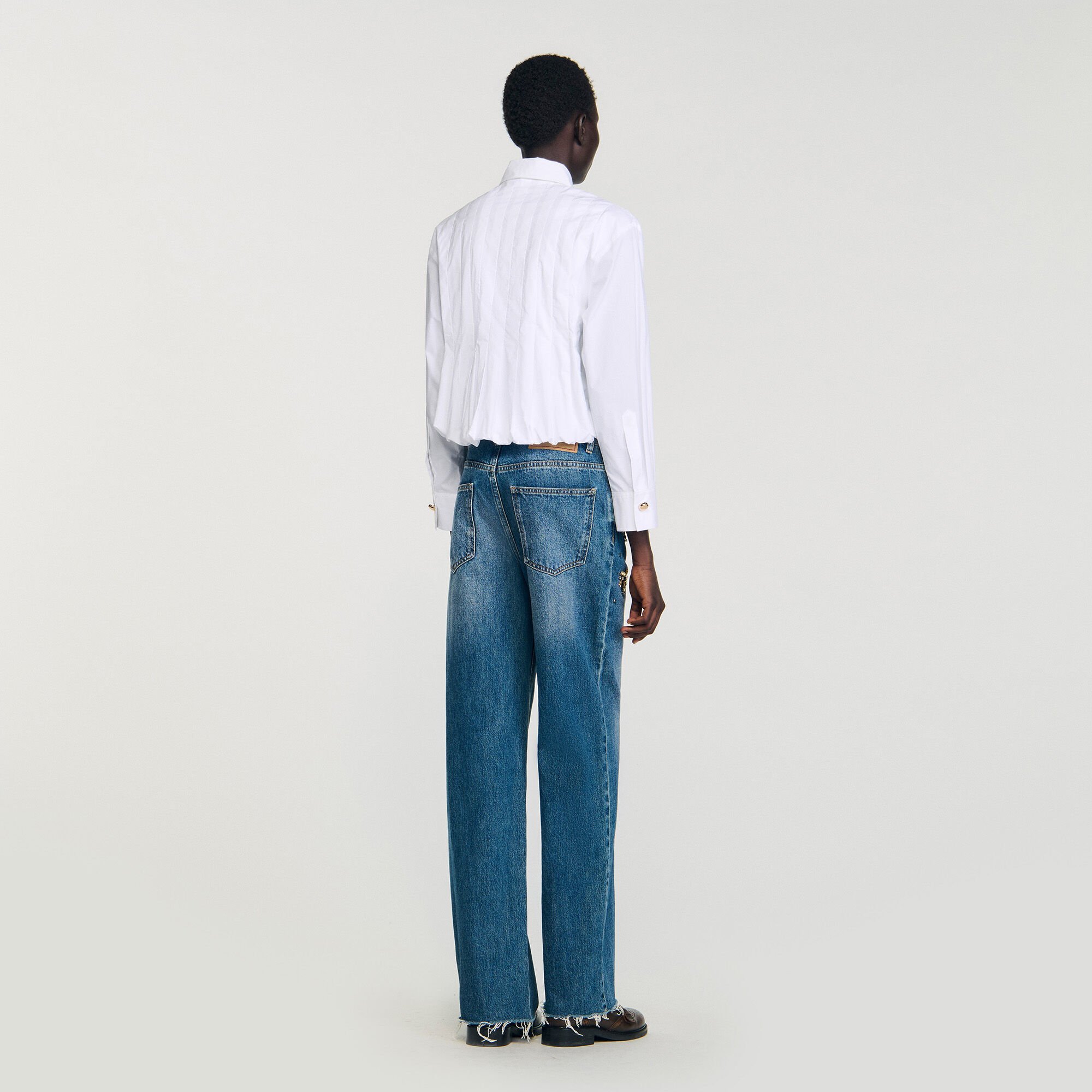 Pleated cropped shirt