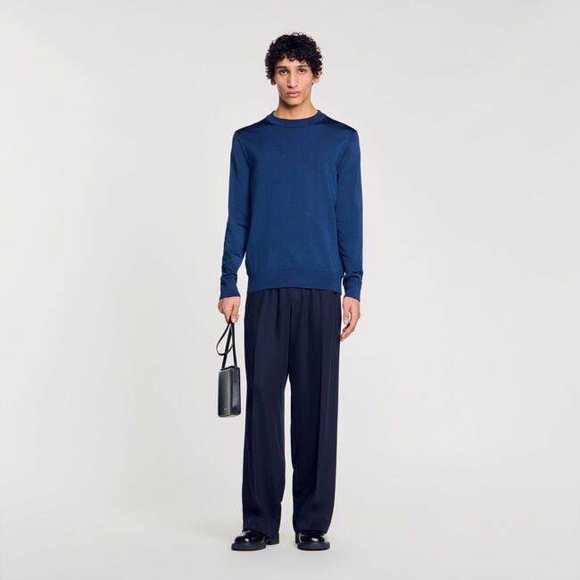 Fine knit sweater