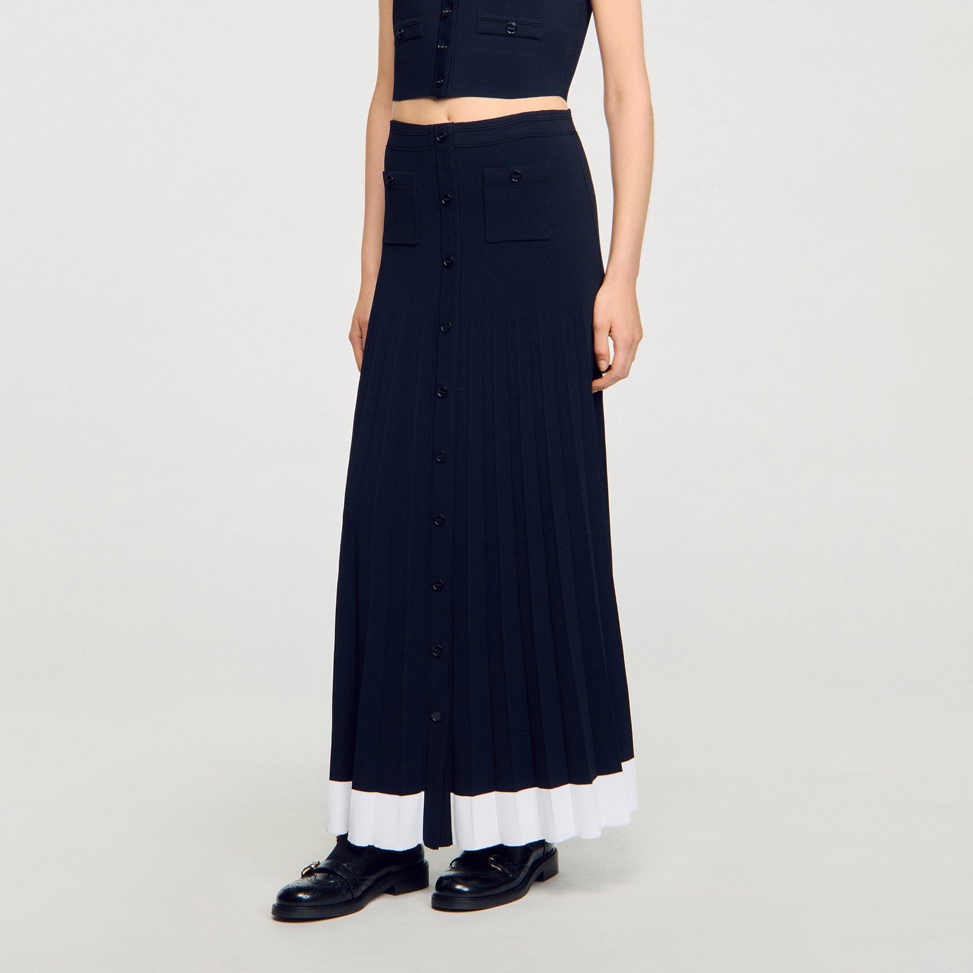 Maxi two-tone knit skirt