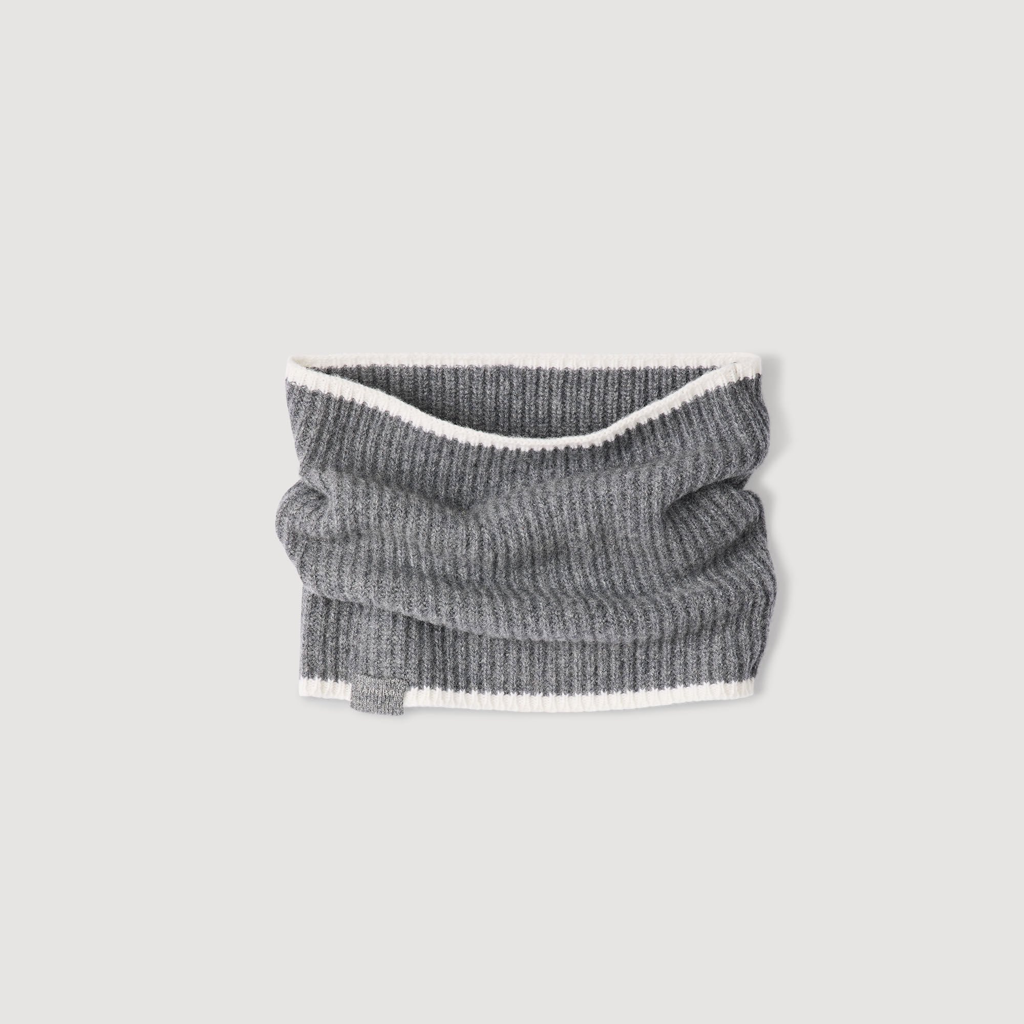Ribbed knit neck warmer