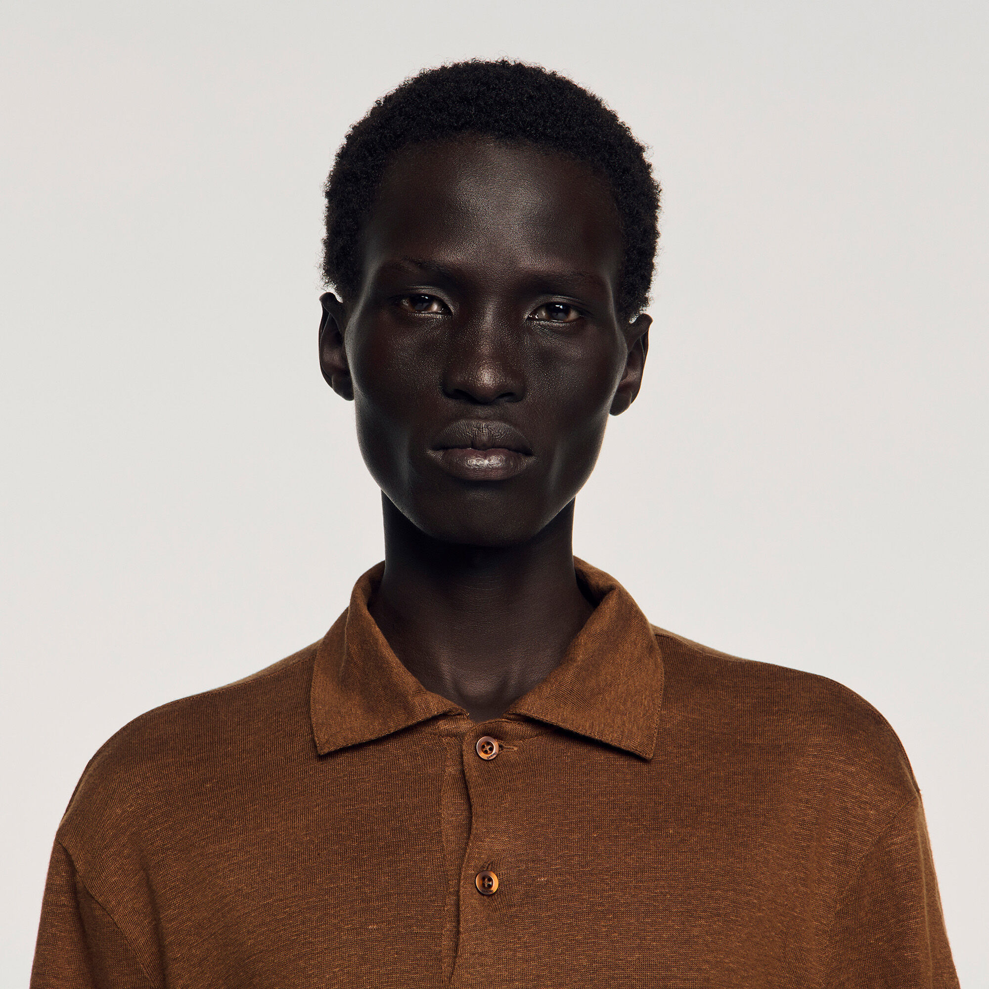 Linen polo shirt in Tobacco Brown for Men | Sandro Paris