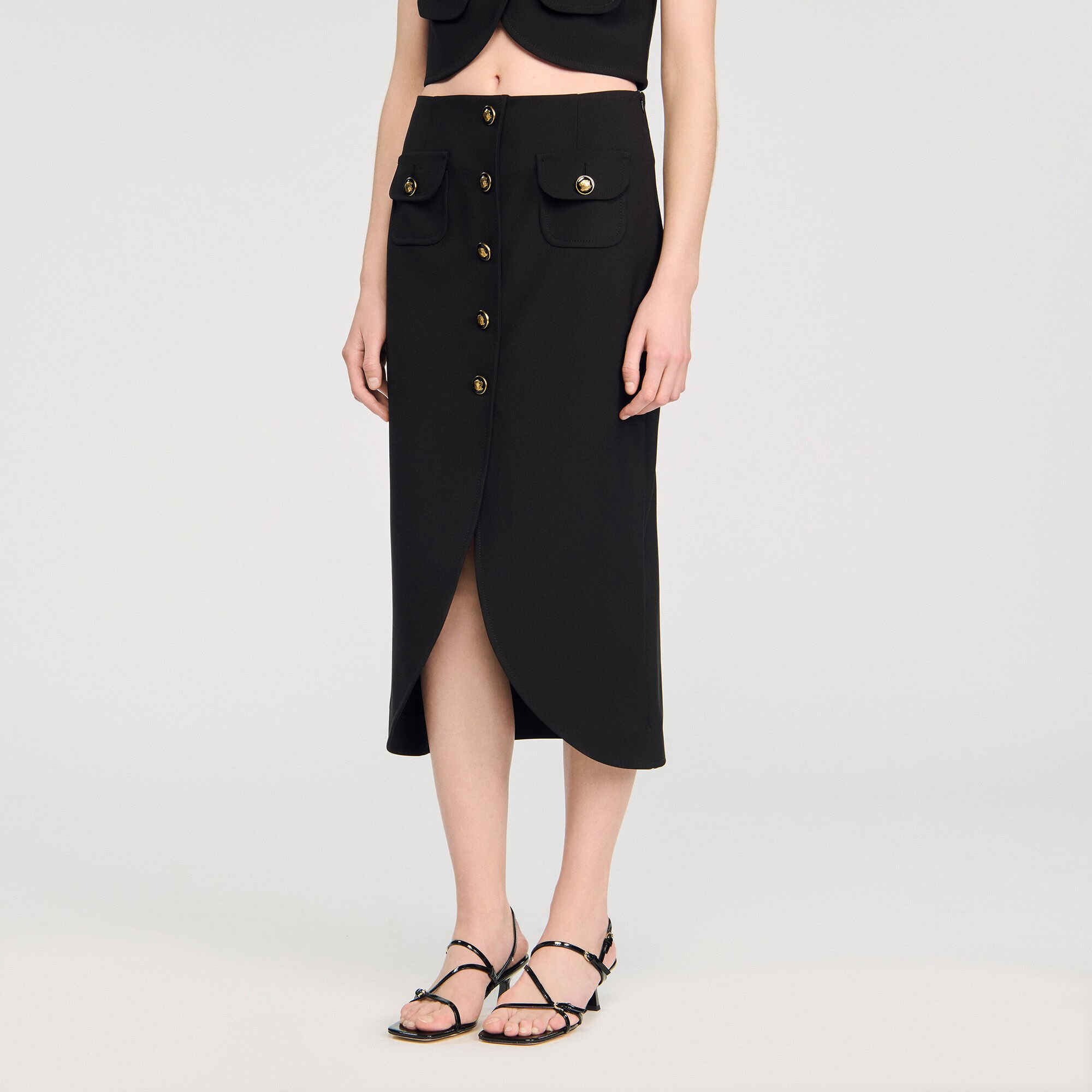Buttoned midi skirt