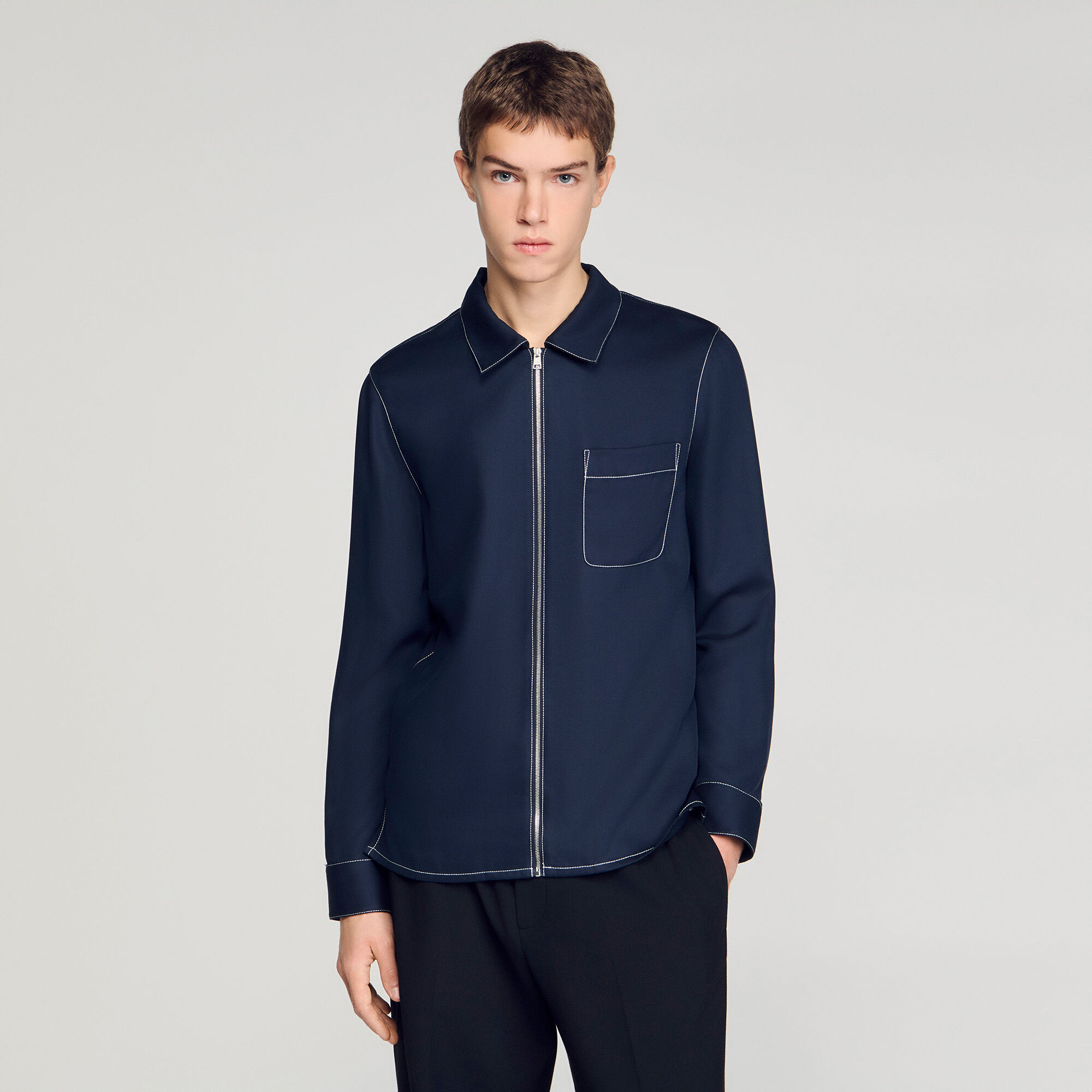 Loose-fit zip-up shirt