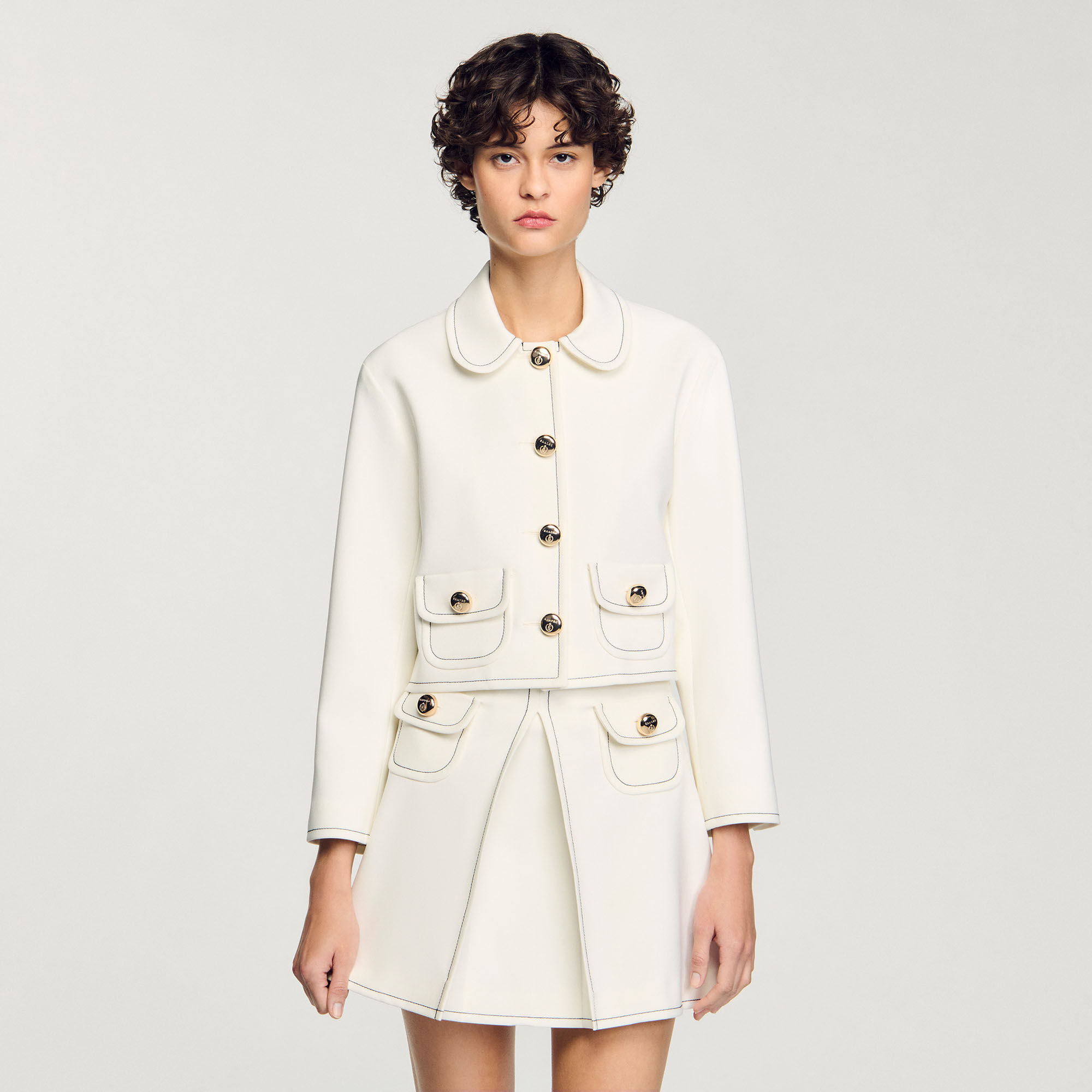 【海外限定】Sandroジャケット☆Contrast-Collar Cropped Stretc Peter Pan collar cropped jacket white / beige For Women