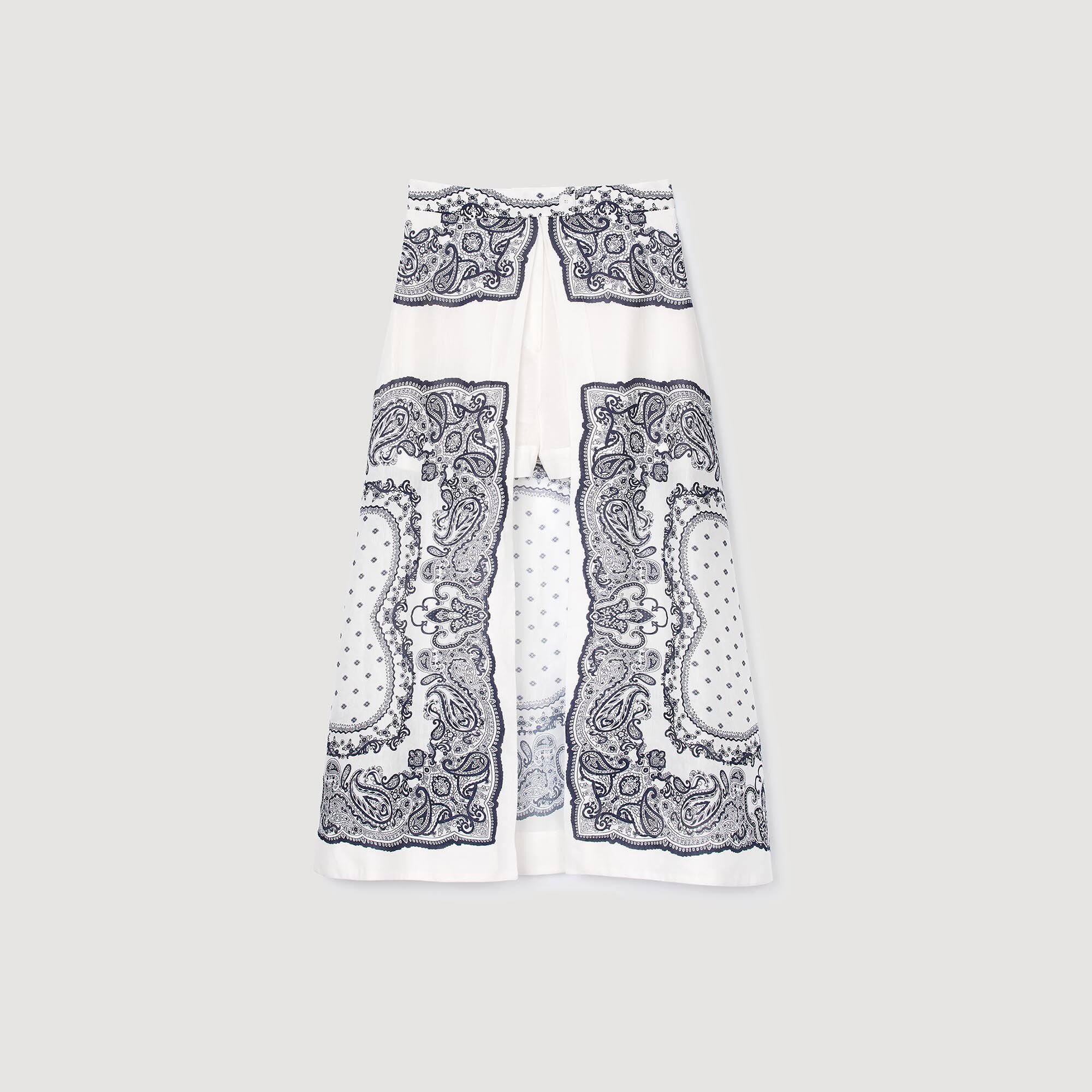 Bandana-motif skirt shorts