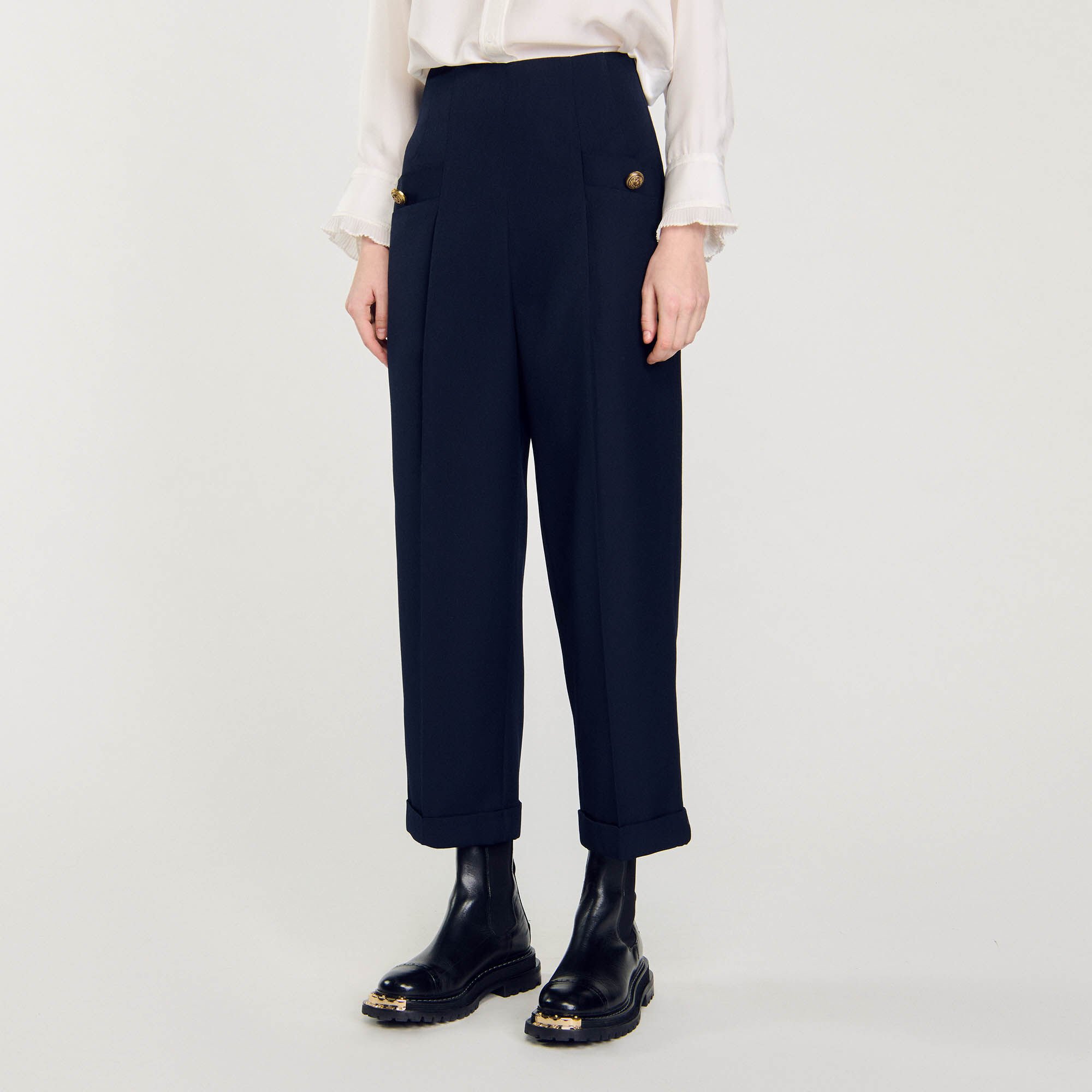Wide legs trousers