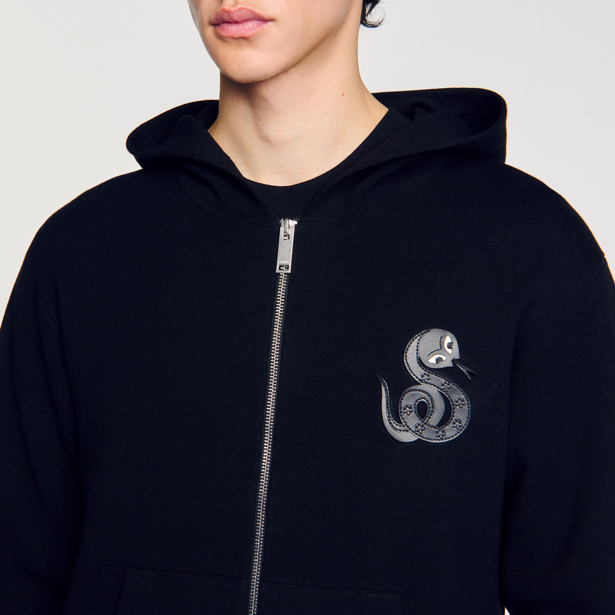 Zip-up cardigan with snake detail