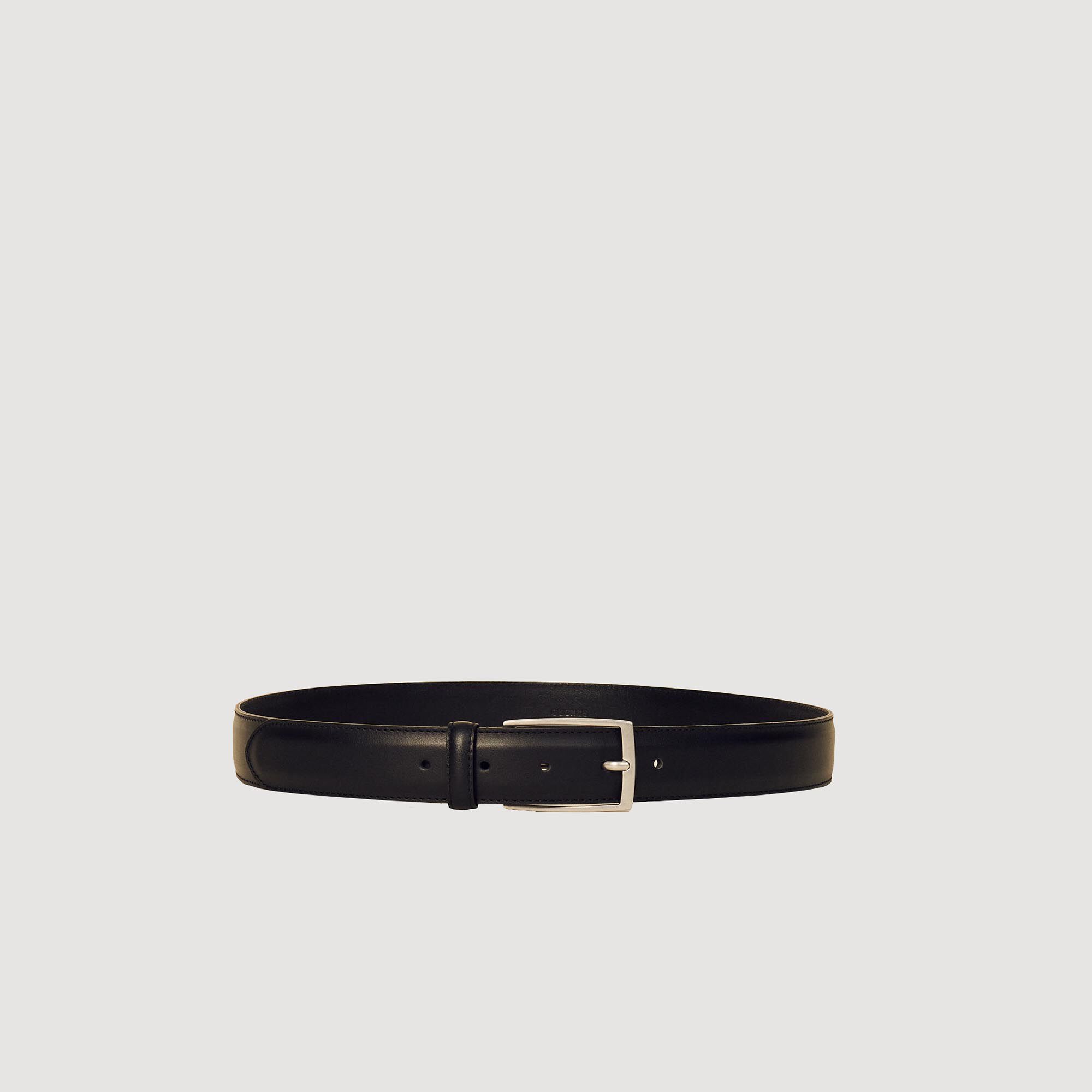Smooth leather belt