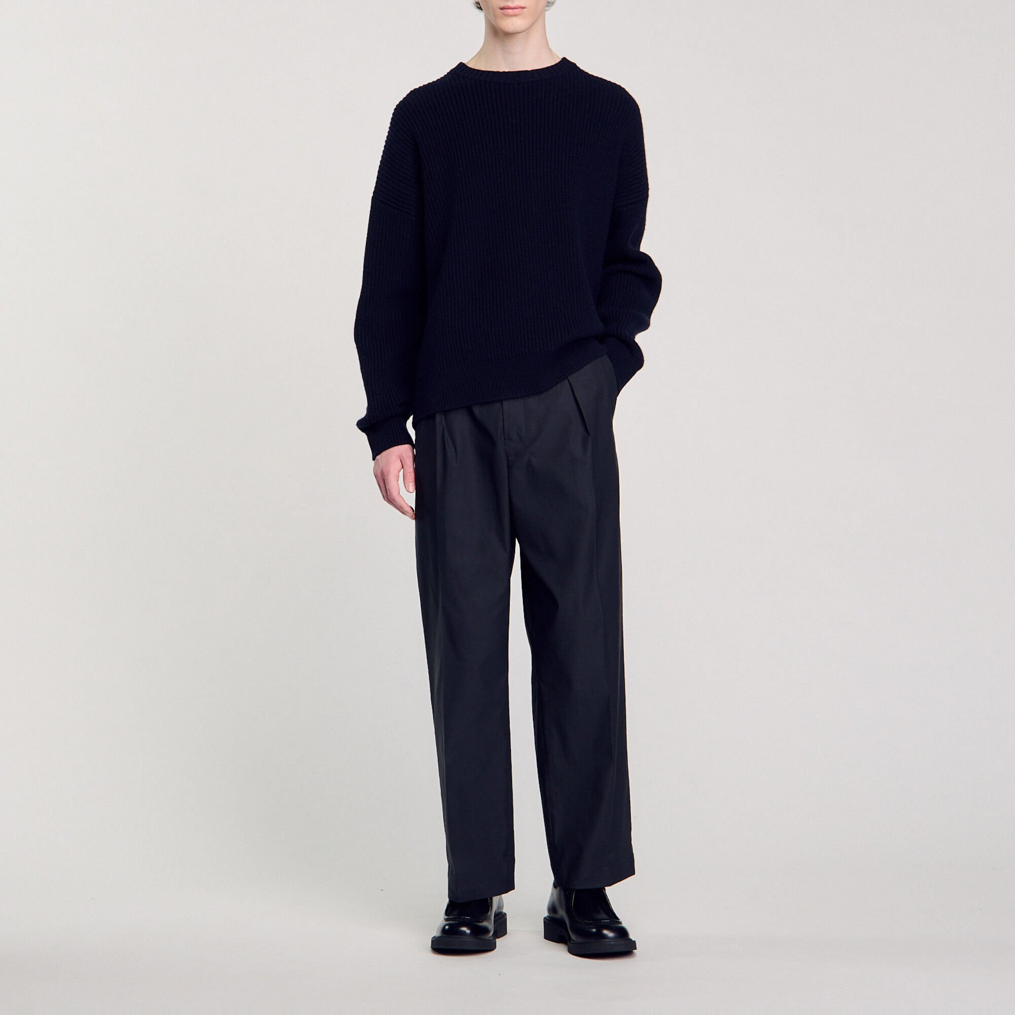 Wide-leg trousers with creases