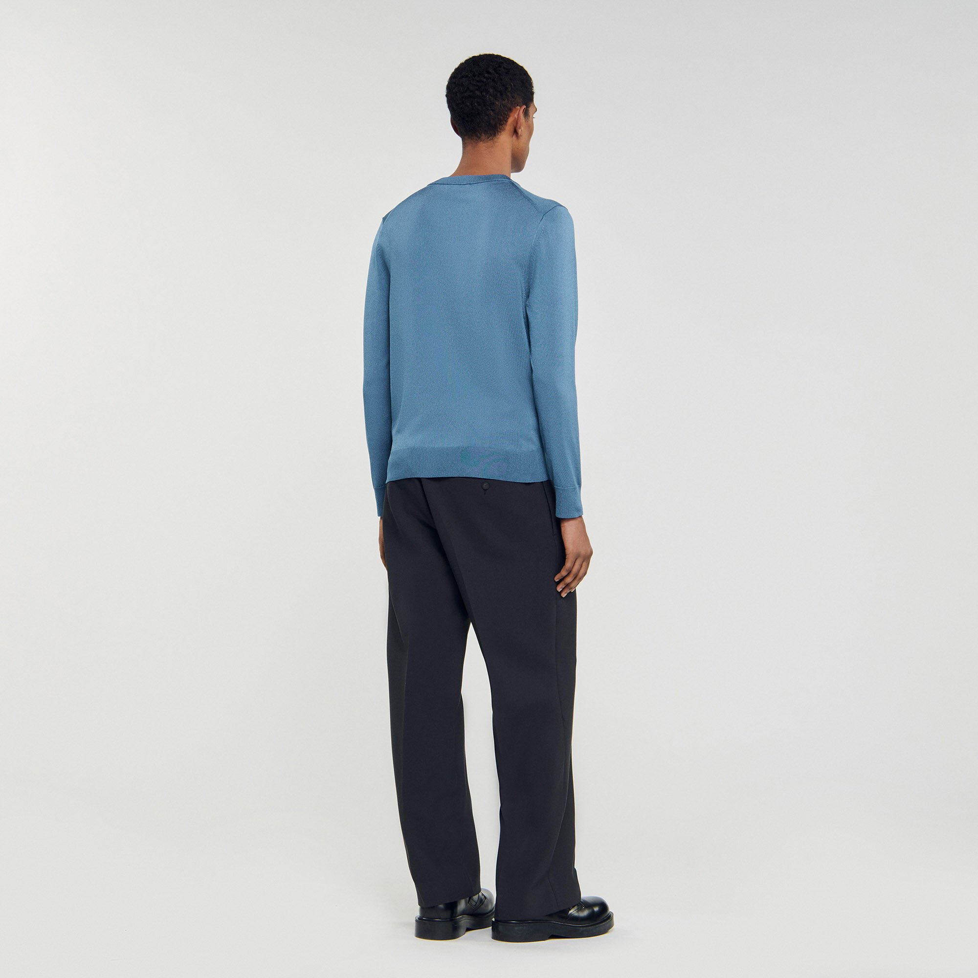 Fine knit sweater