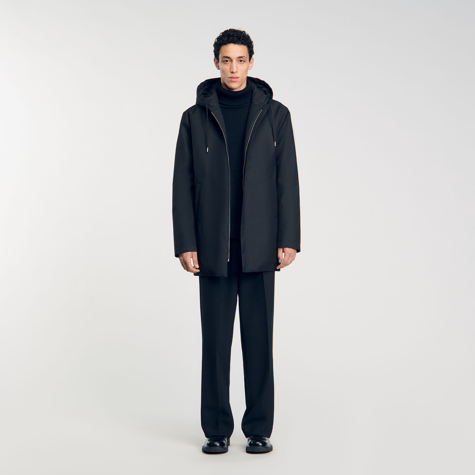 Hooded parka with zip