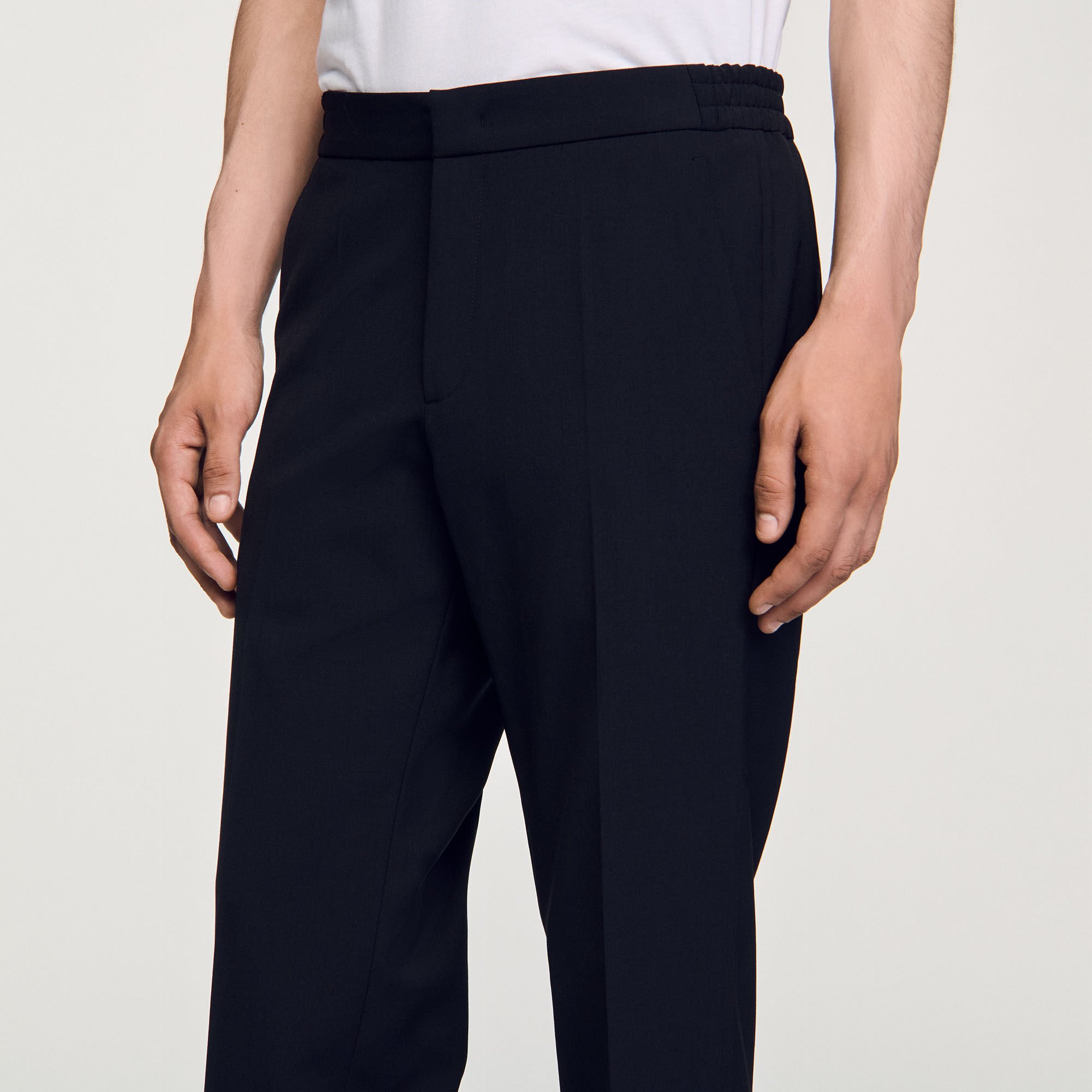 Straight-leg trousers