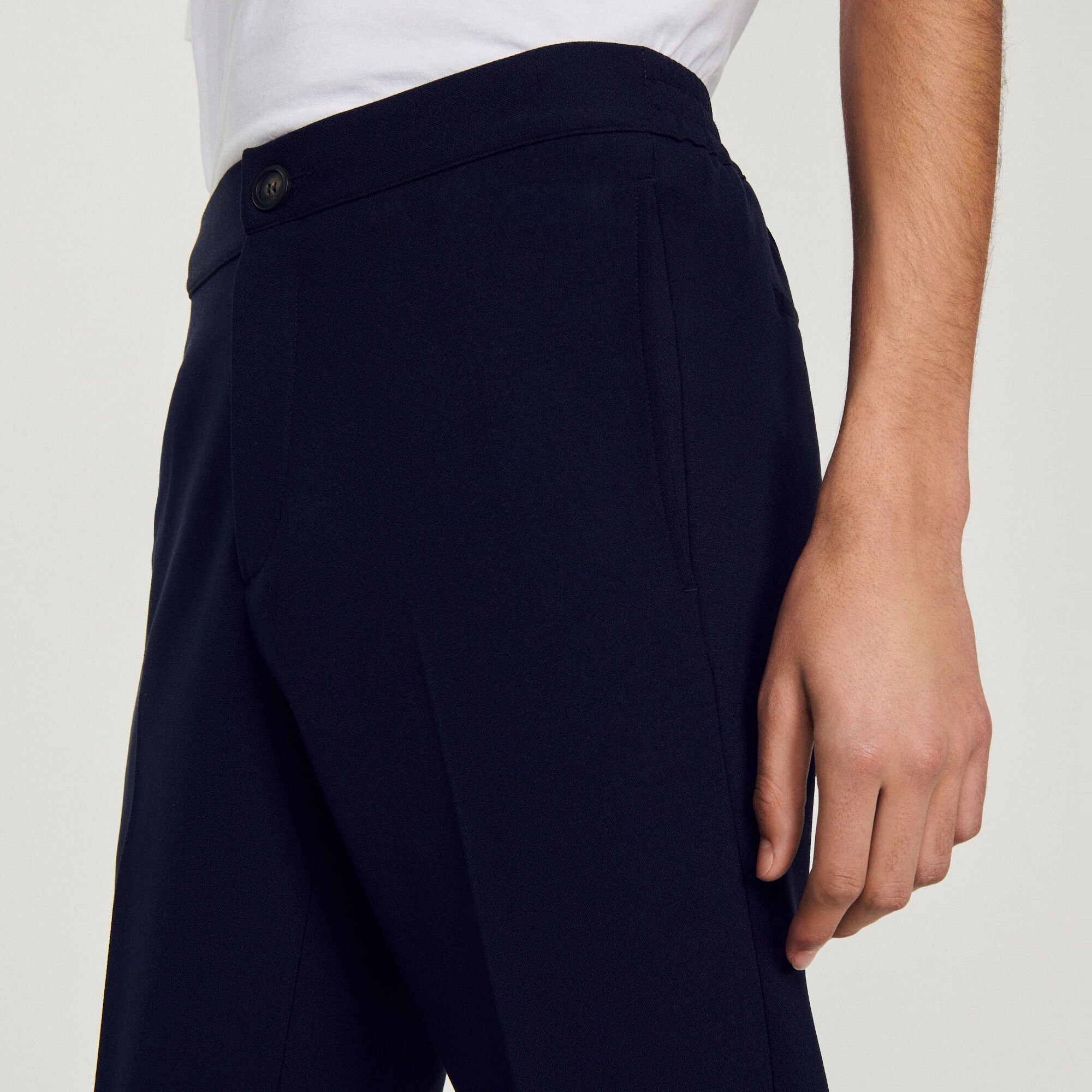 Straight-leg pants