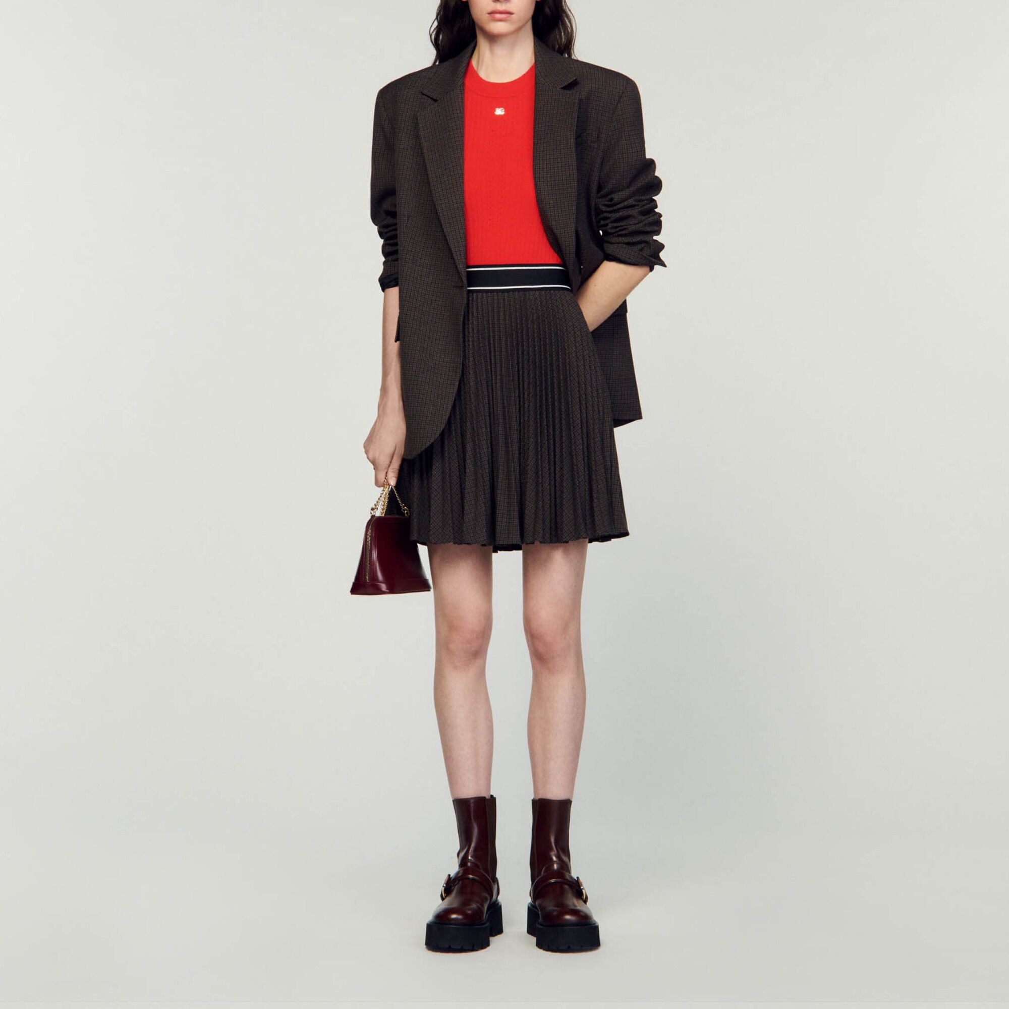 Pleated skirt 