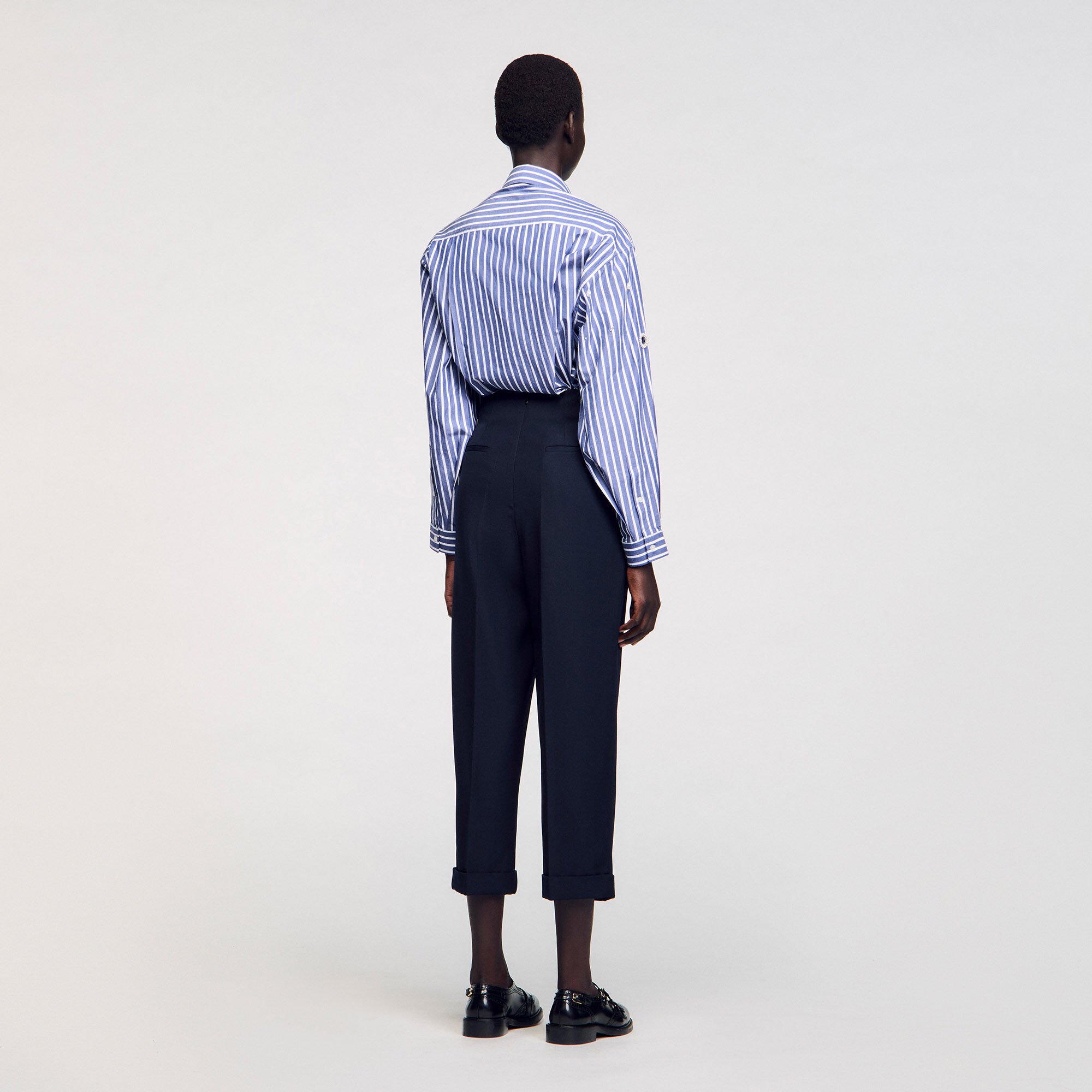 Wide legs trousers
