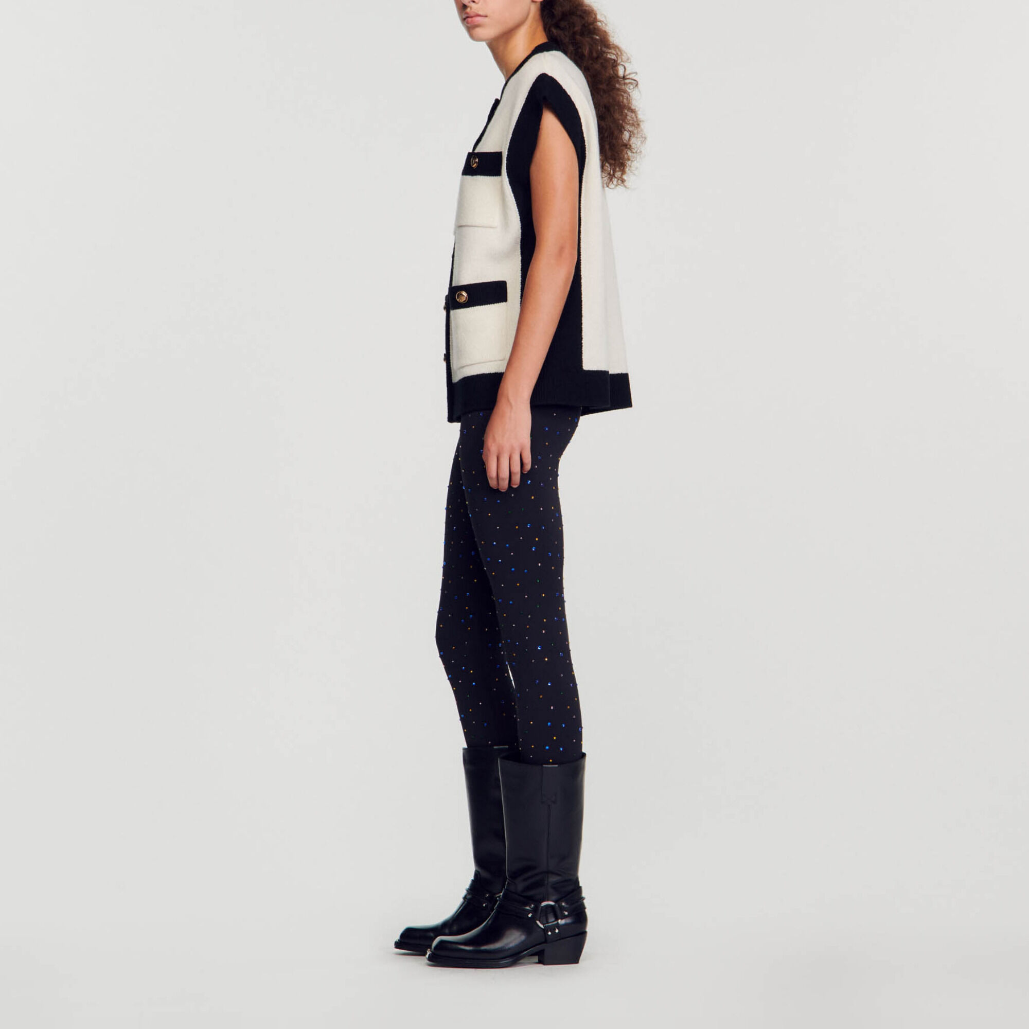 Loose sleeveless coatigan