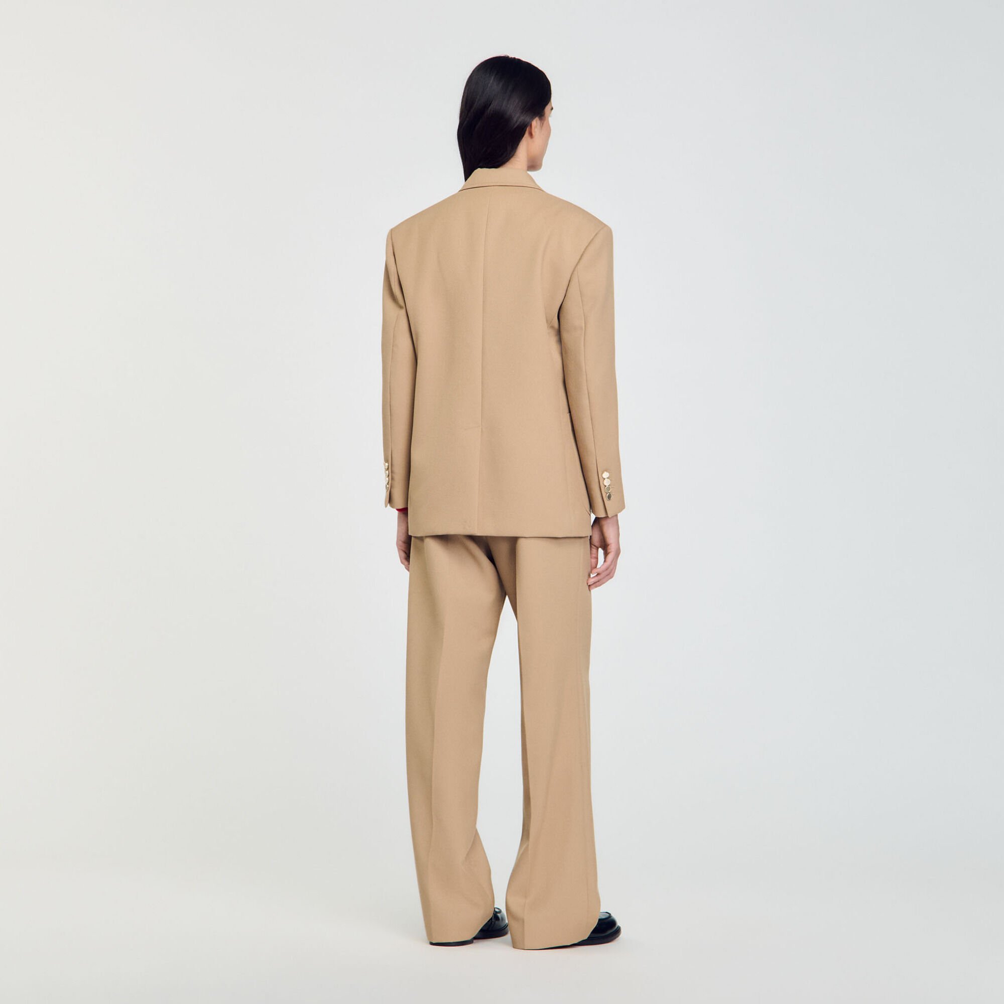 Slim-fit suit jacket