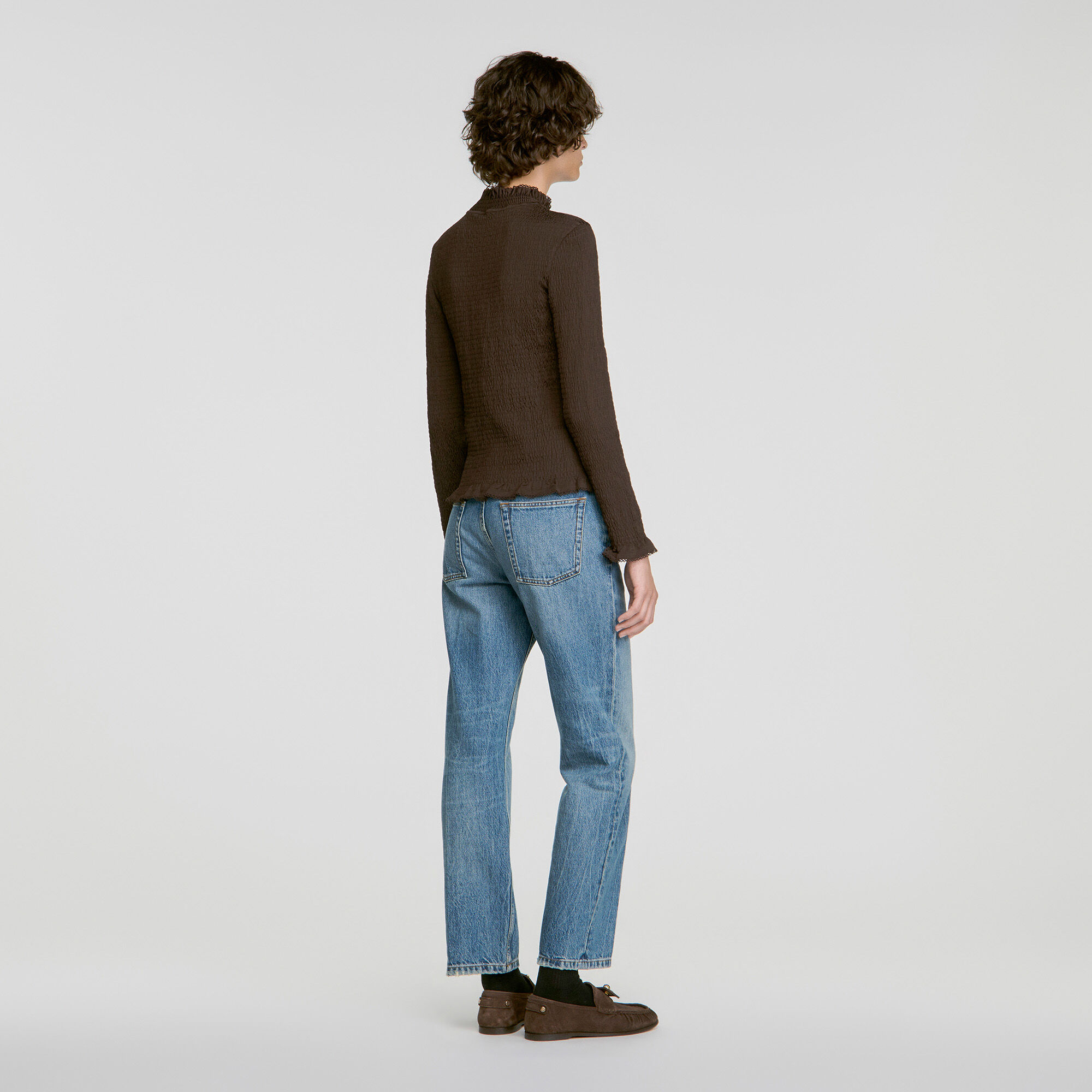 Smocked T-shirt with ruffle collar