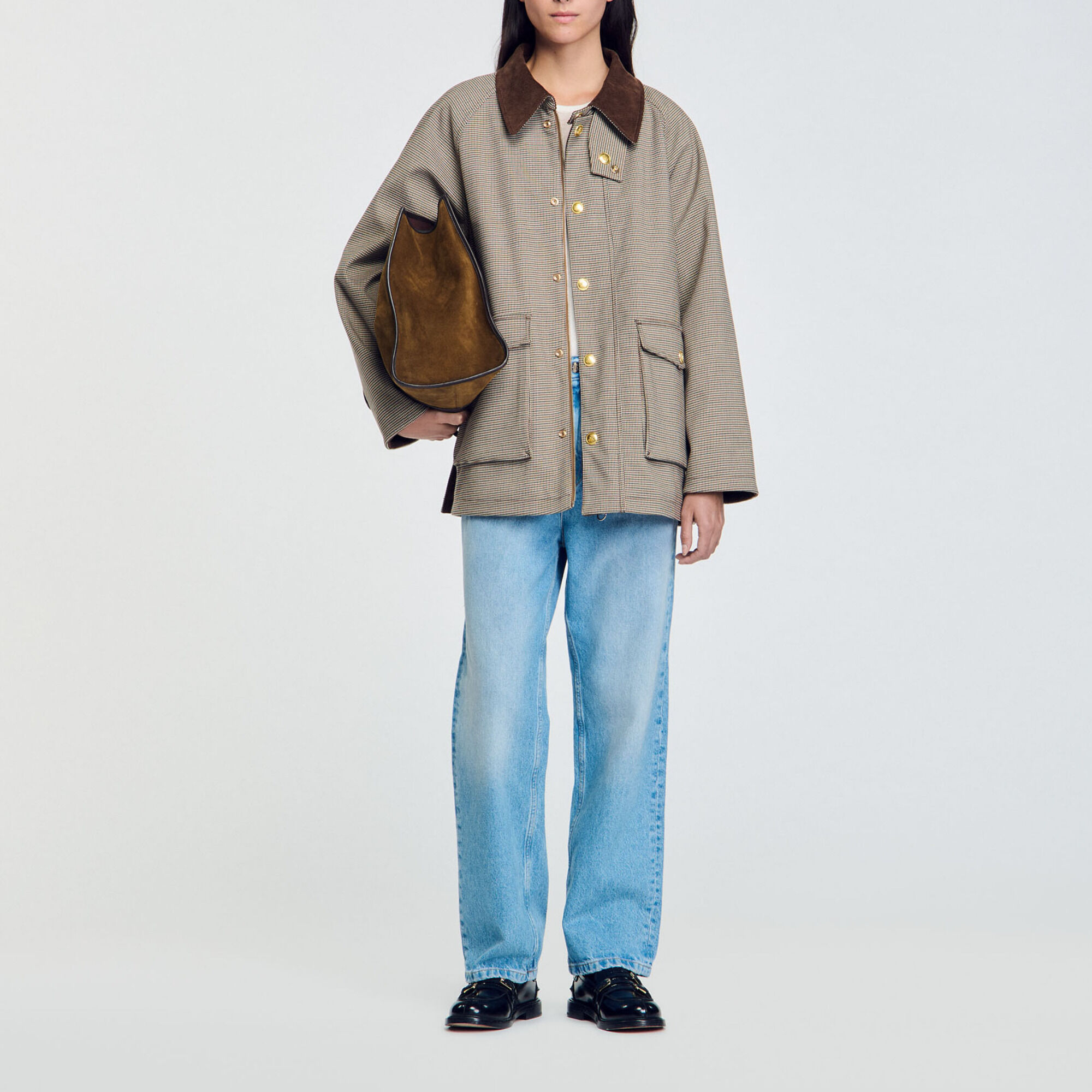 Check coat with velvet collar