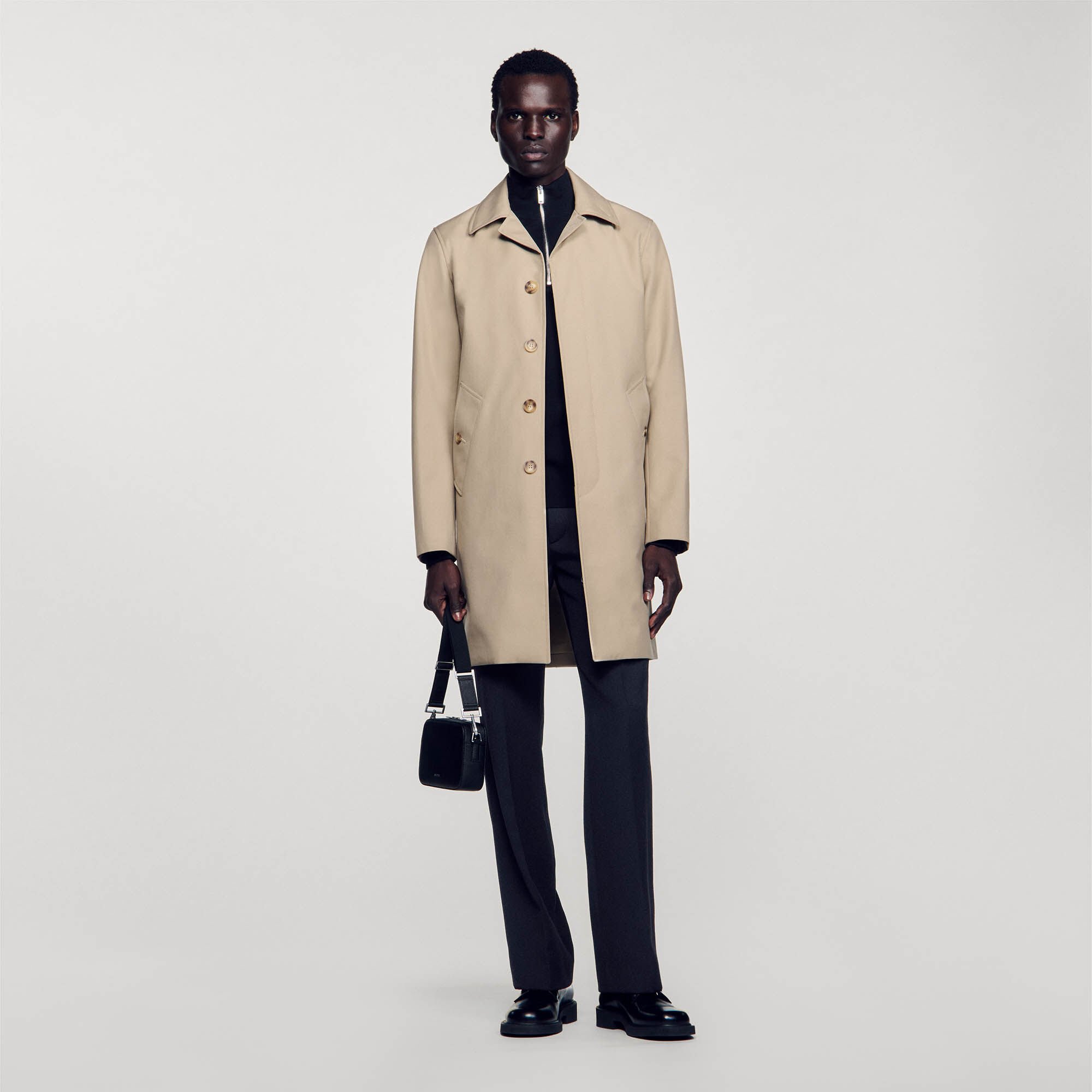 Straight-cut waterproof jacket