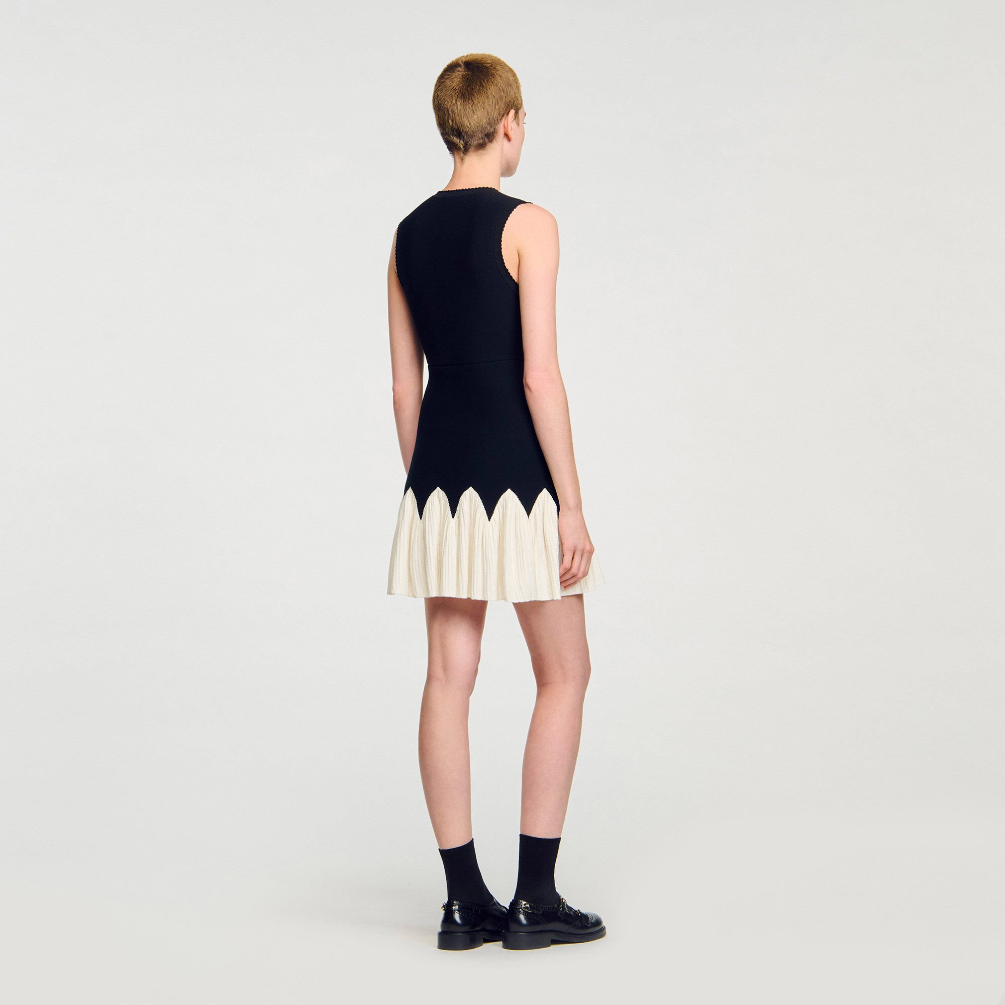 Two-tone mini knit dress