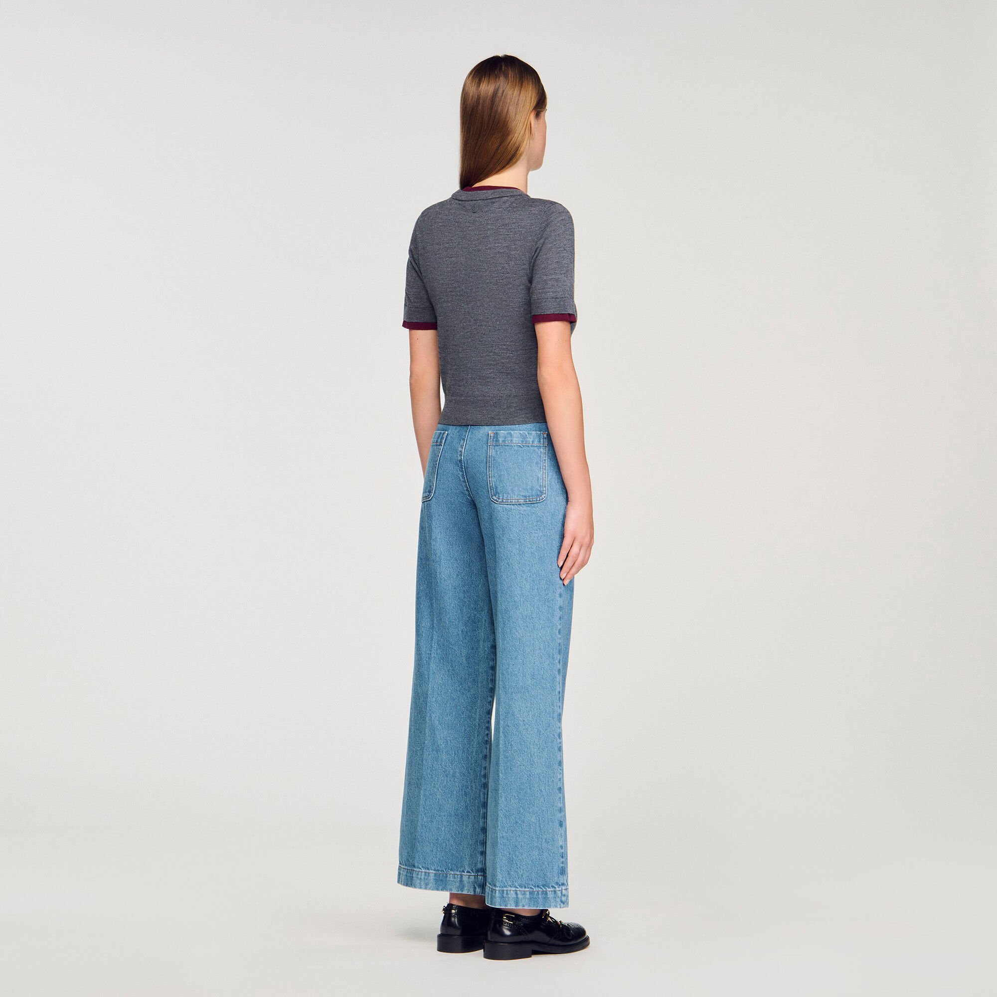 Two-tone cropped sweater