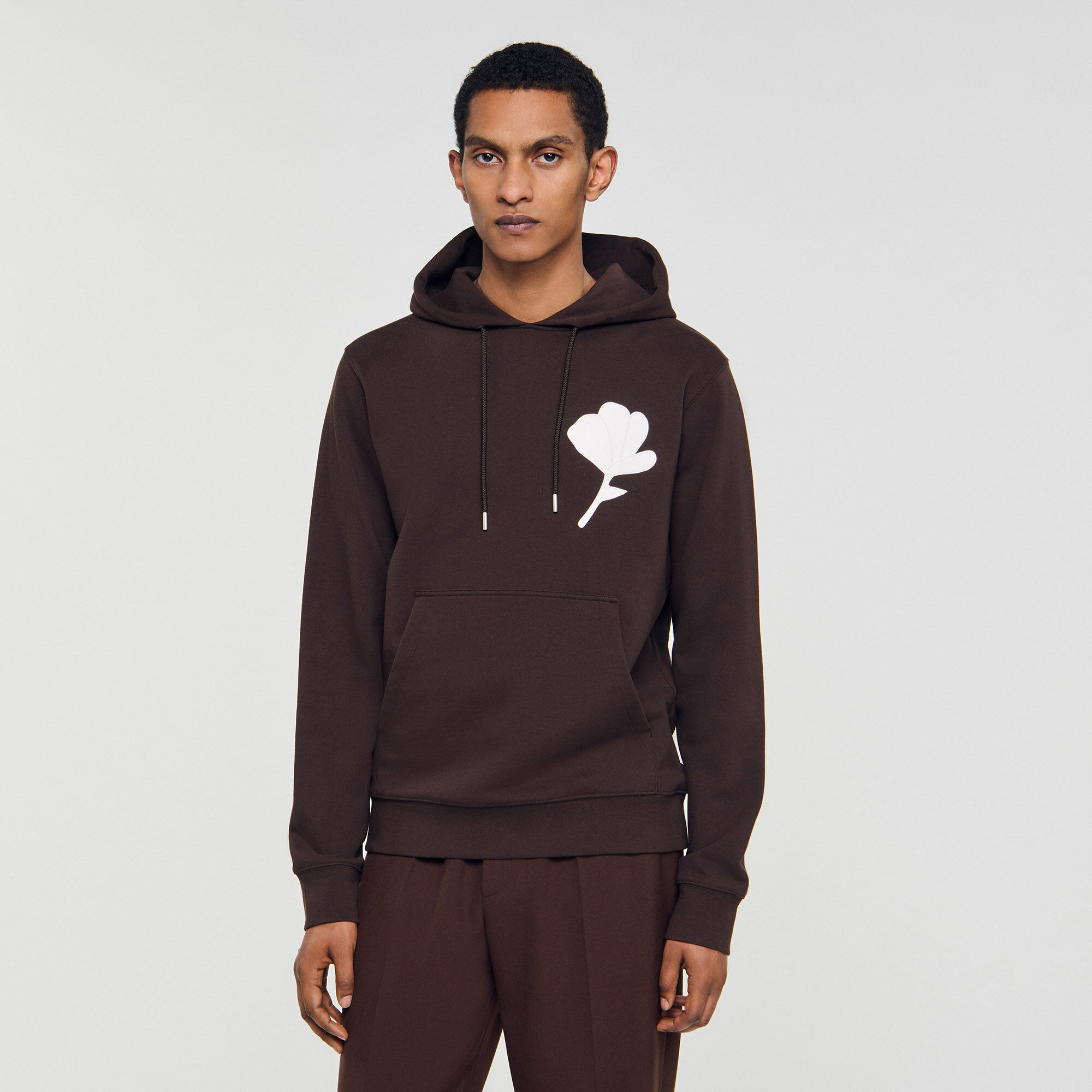 Hooded flower patch sweatshirt brown for Men | Sandro Paris