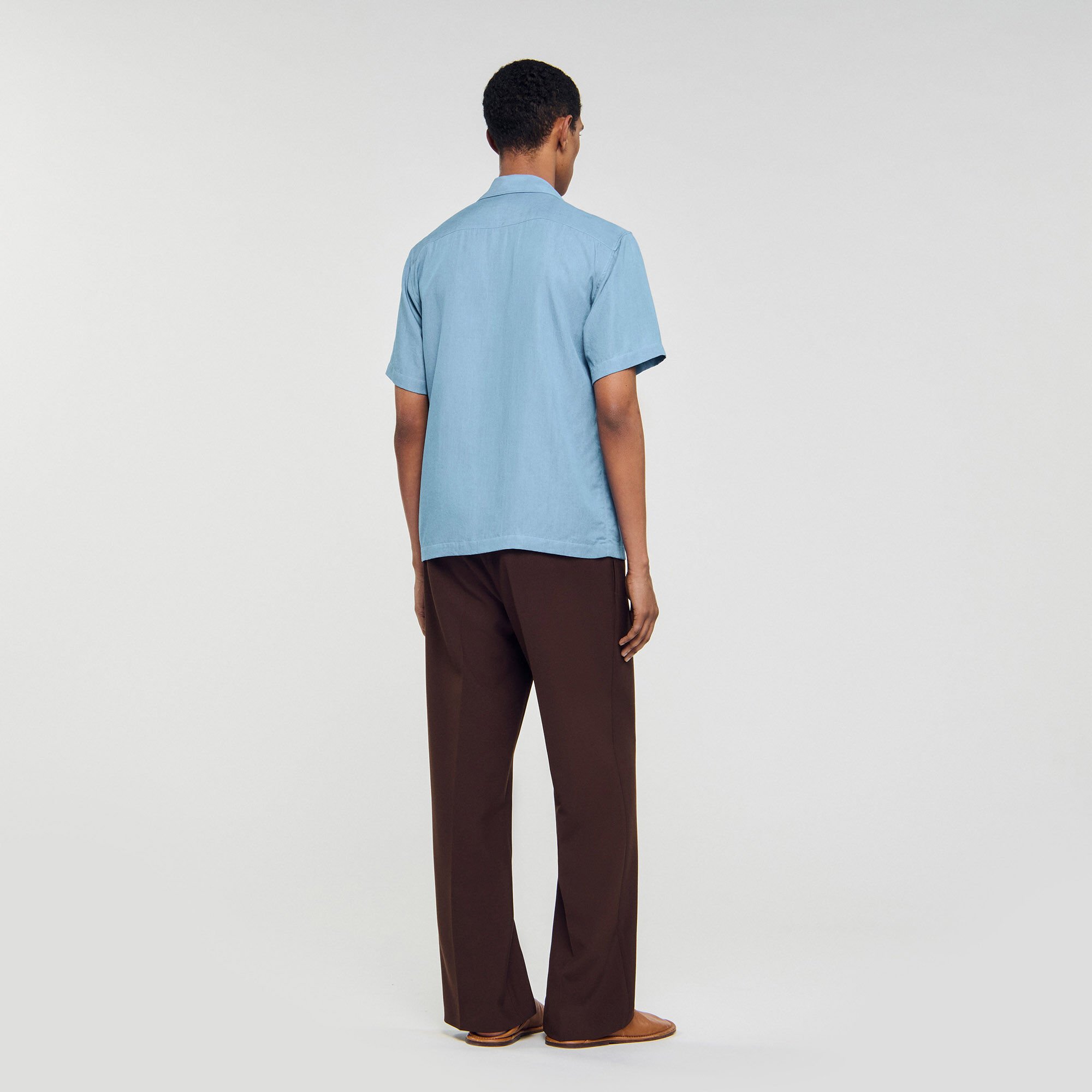 Short-sleeved shirt