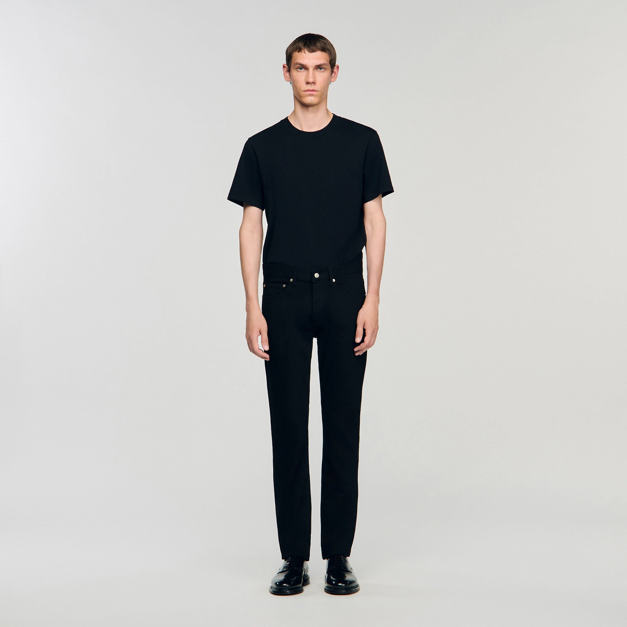 Slim-fit jeans