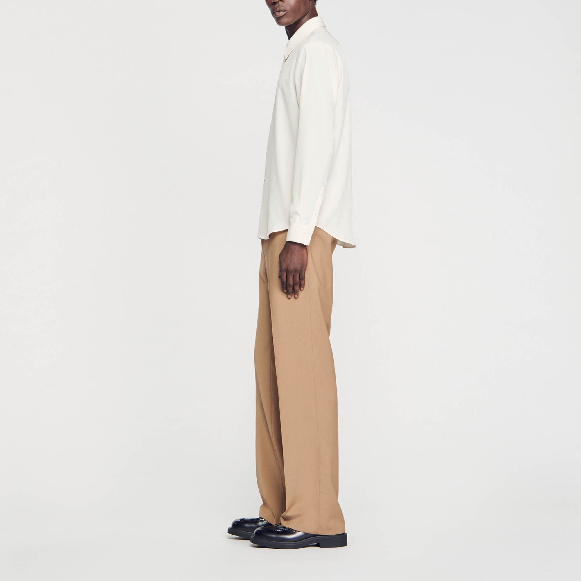 Pleated loose-fit shirt