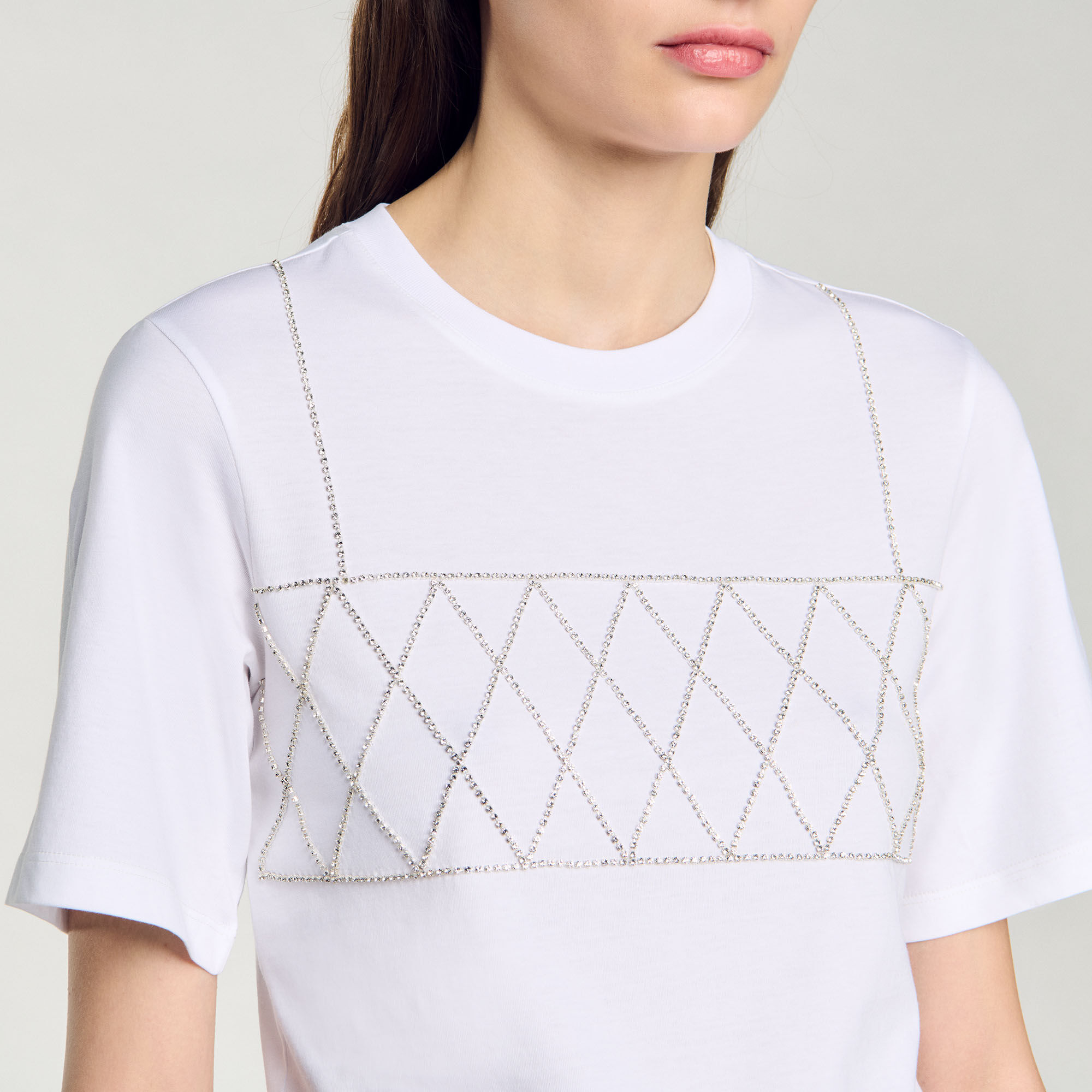 関税・送料込み!【国内発送】SANDRO Rhinestone crop Tシャツ Rhinestone Cropped T-Shirt white / beige For Women | Sandro