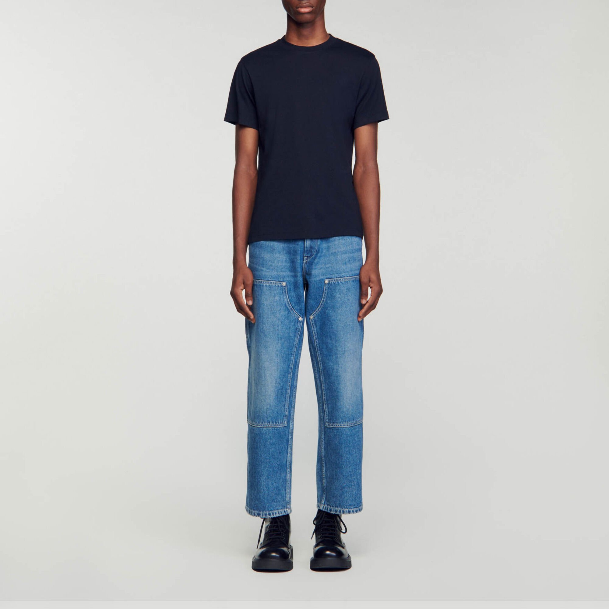 Short-sleeved T-shirt