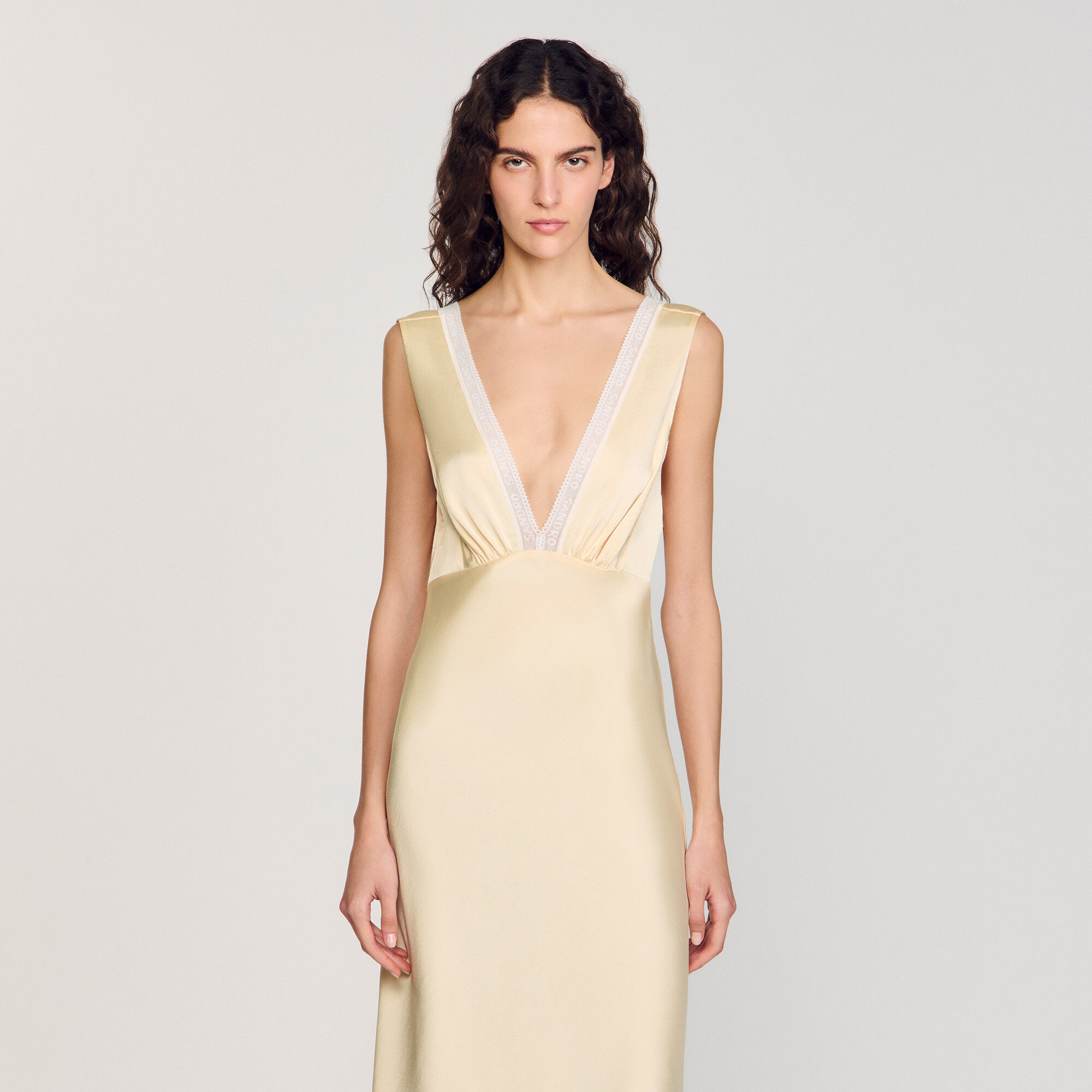 フランス発 Sandro 透け感あり爽やか レーストリム マキシドレス Lace trim maxi dress white / beige For Women | Sandro Paris