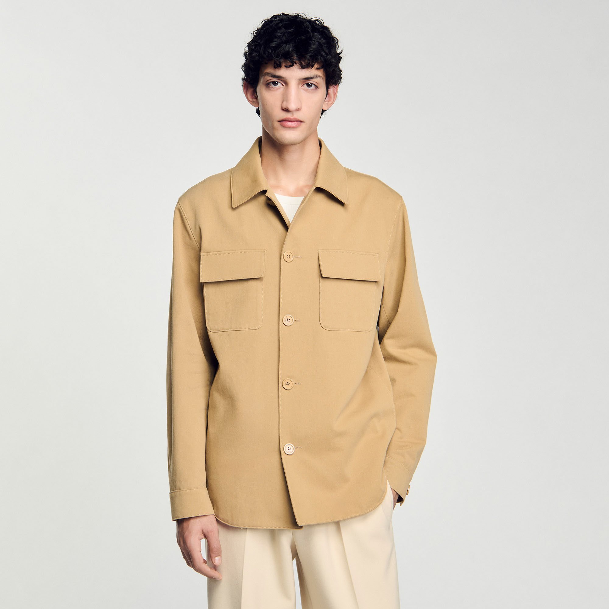 Oversized shirt with pockets