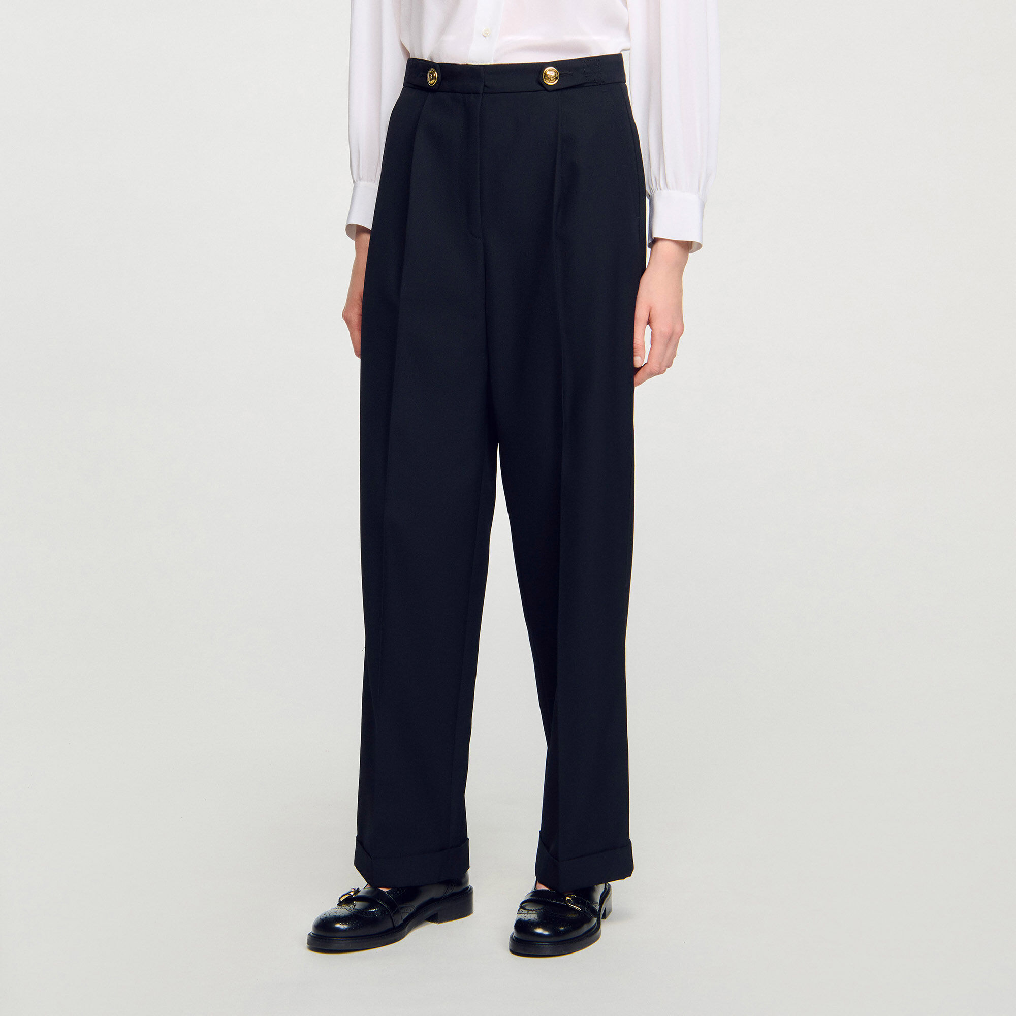 Straight-leg trousers